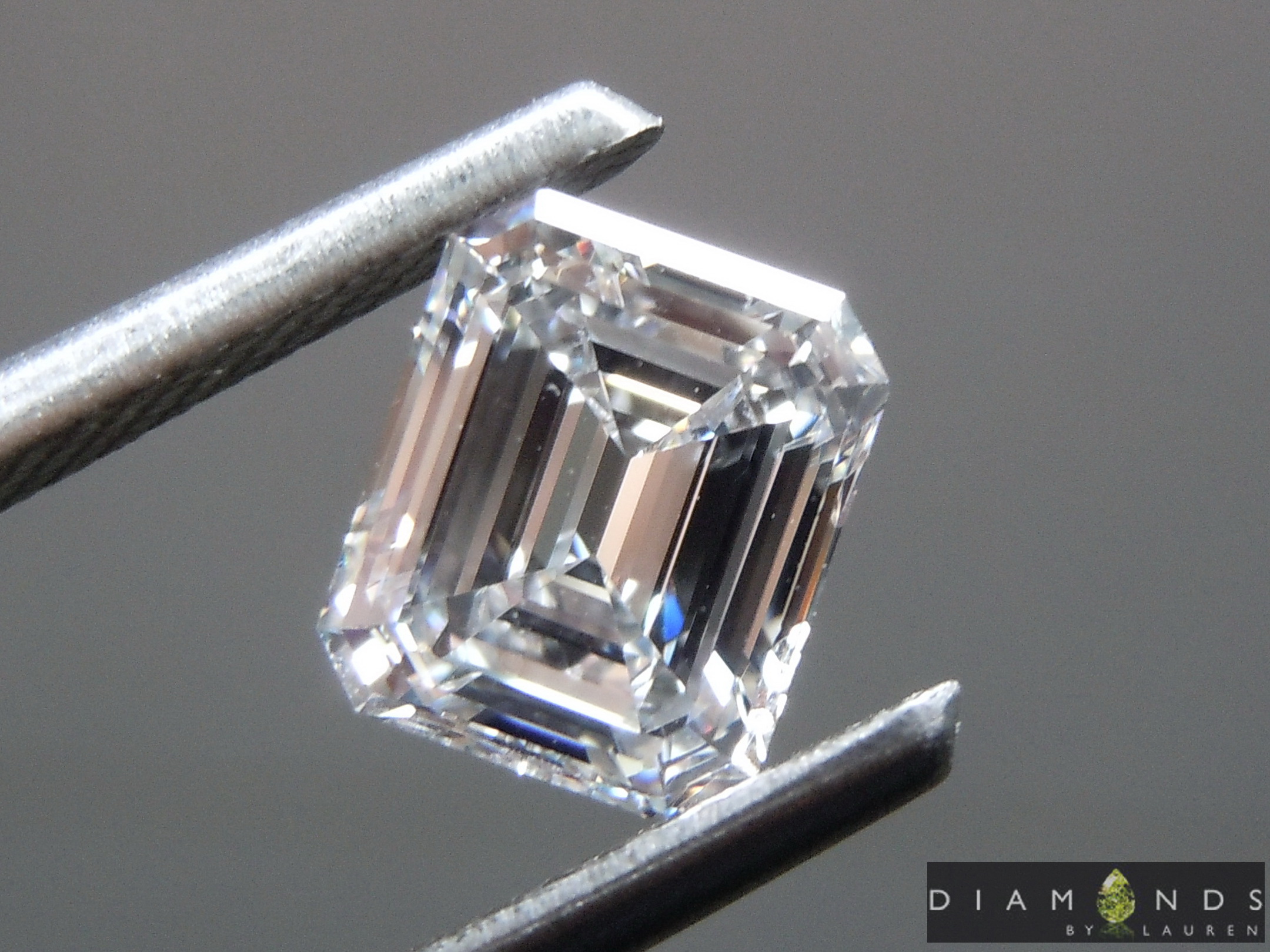 1.21ct D VVS2 Emerald Cut Diamond R10362