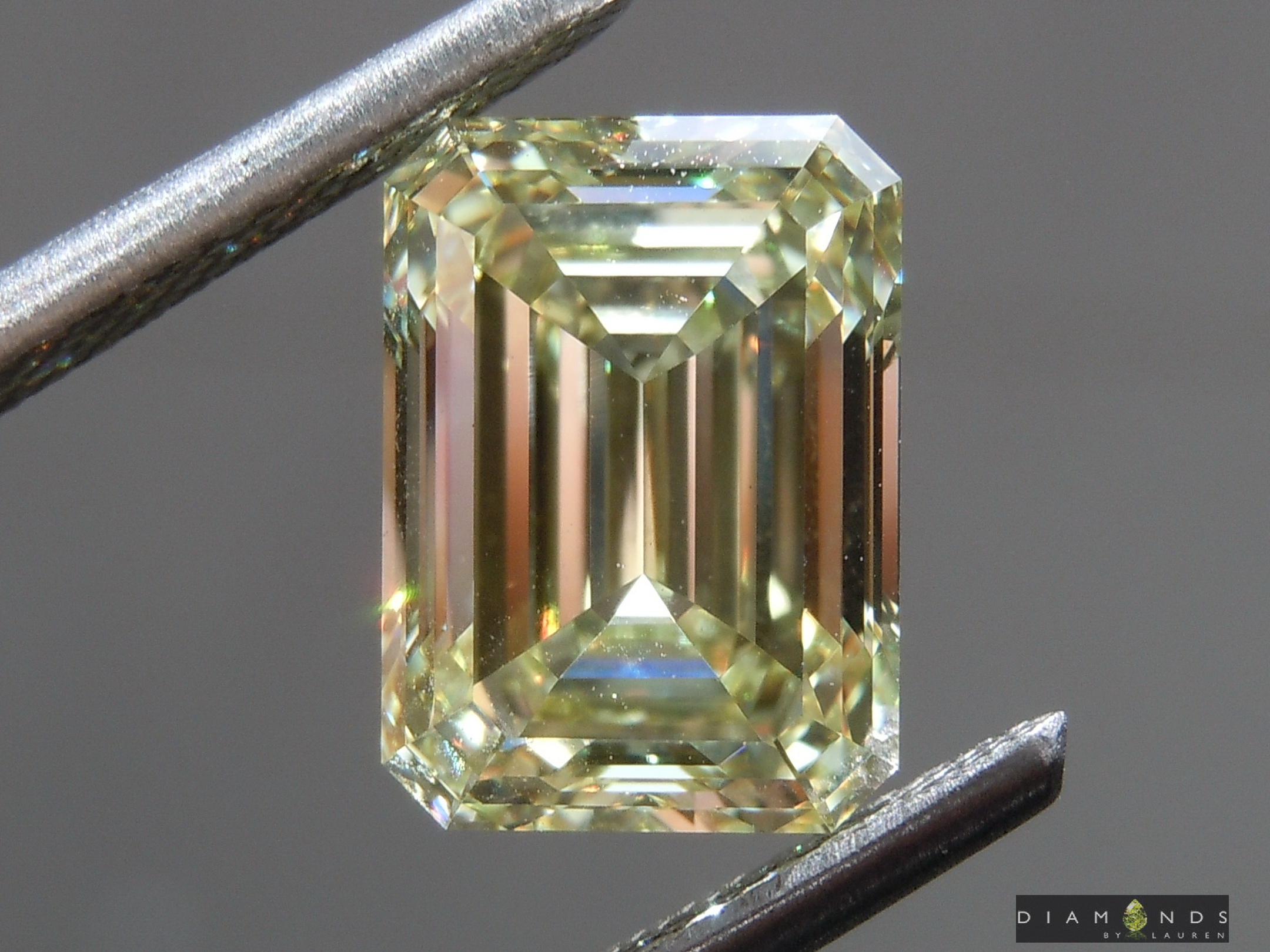 lab yellow diamond