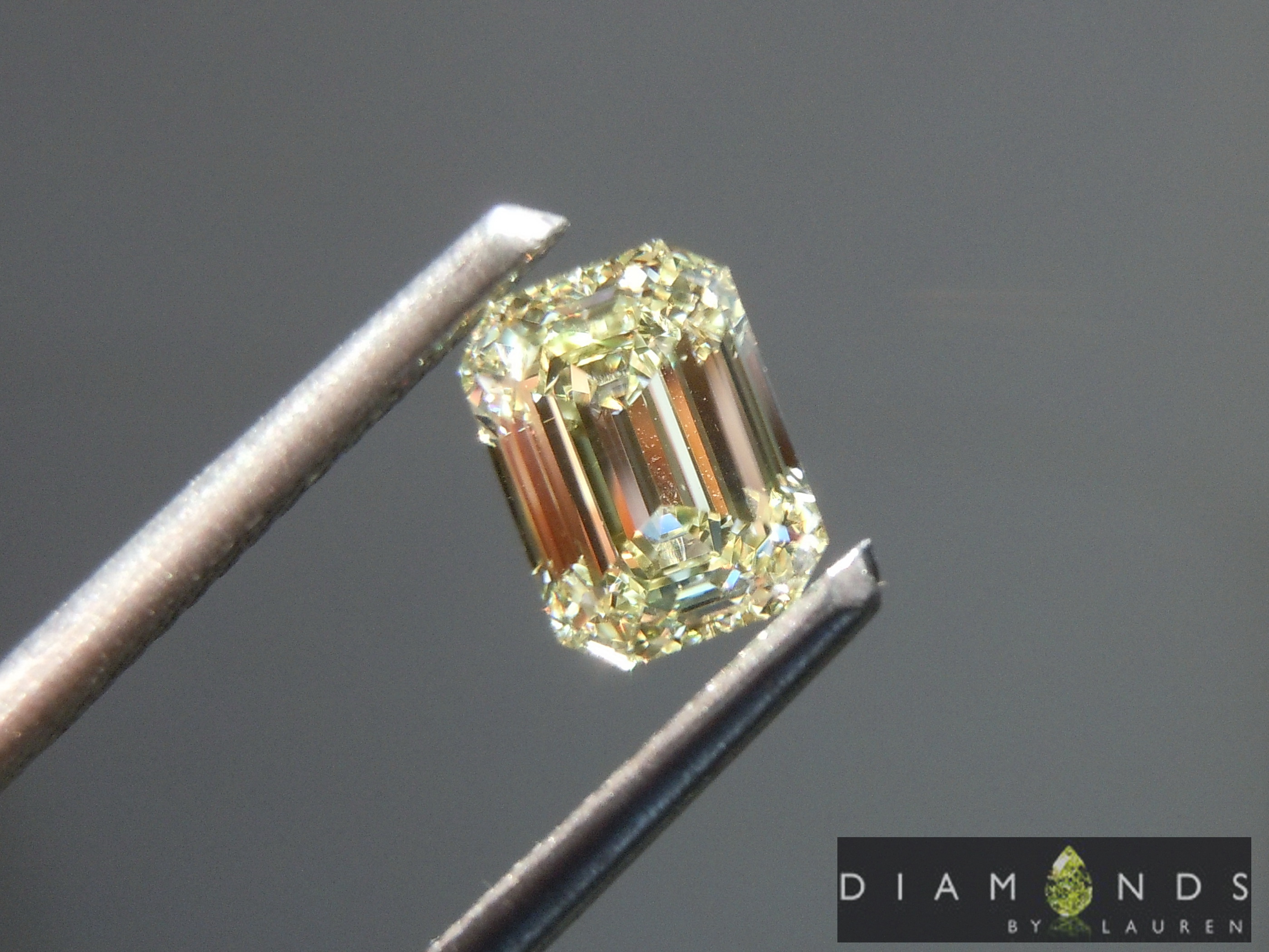 yellow diamond