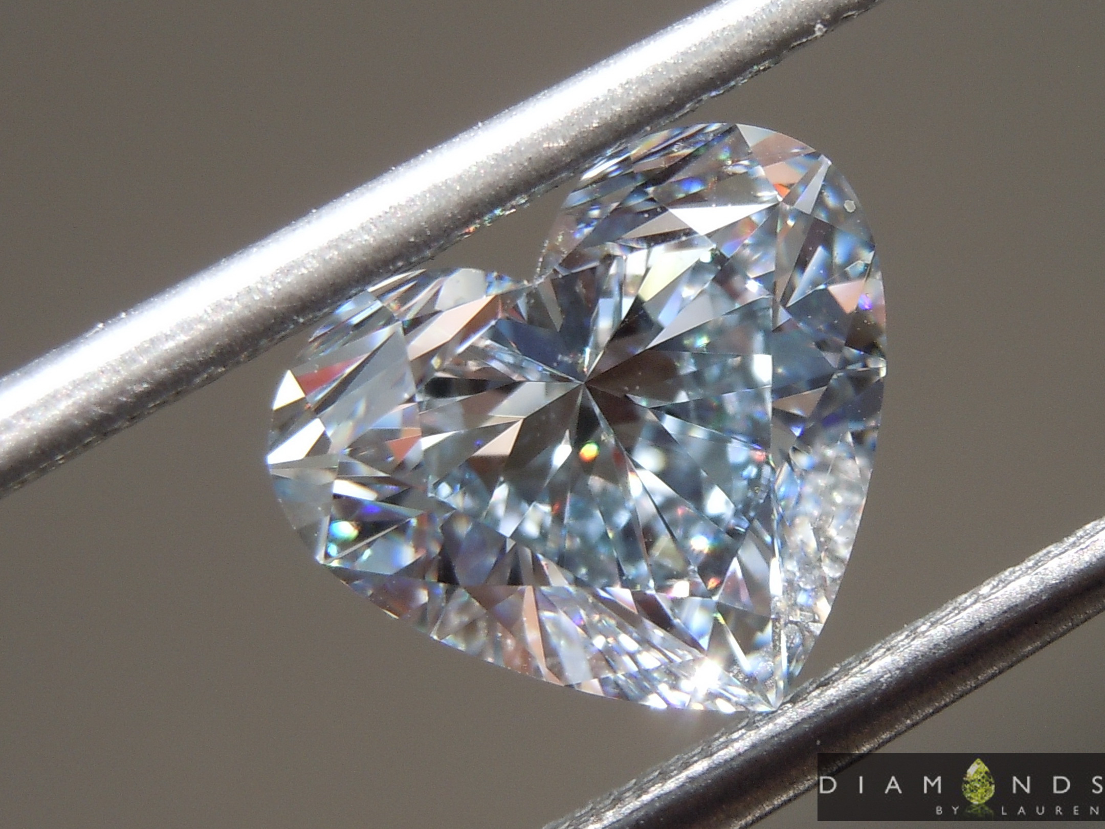 colorless lab diamond