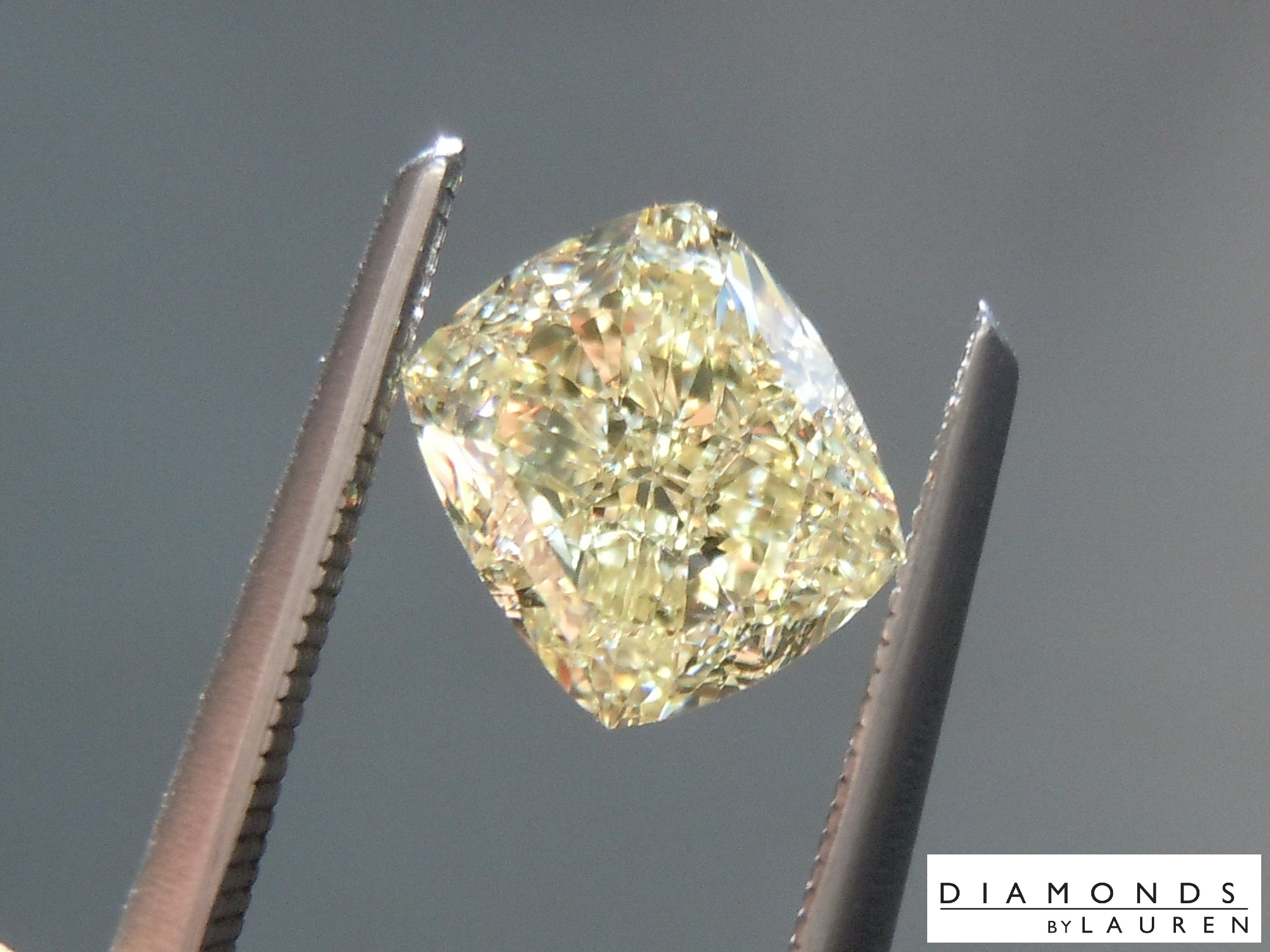 light yellow diamond