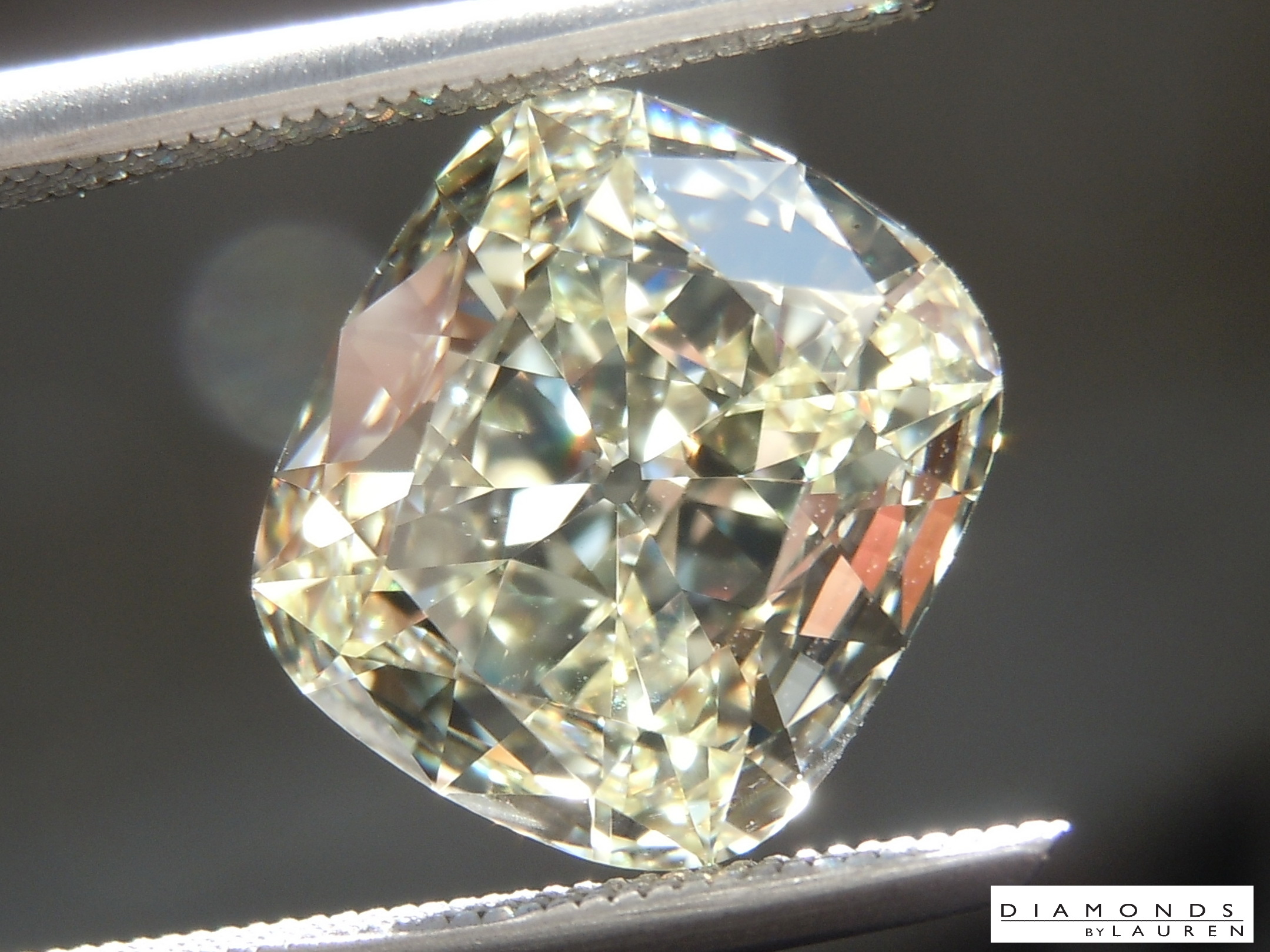 light yellow diamond