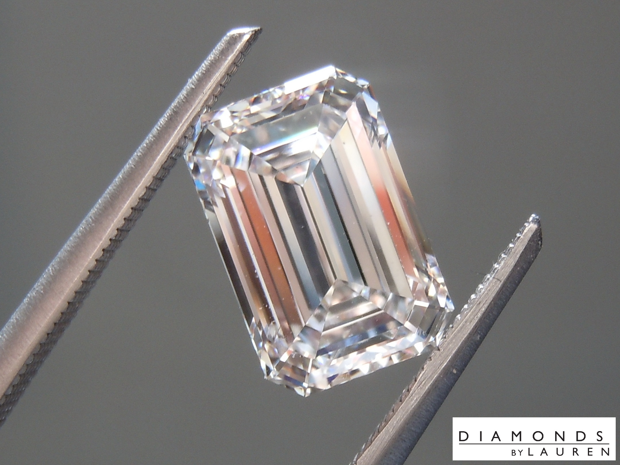 2.55ct D VVS2 Emerald Cut Lab Grown Diamond R10483