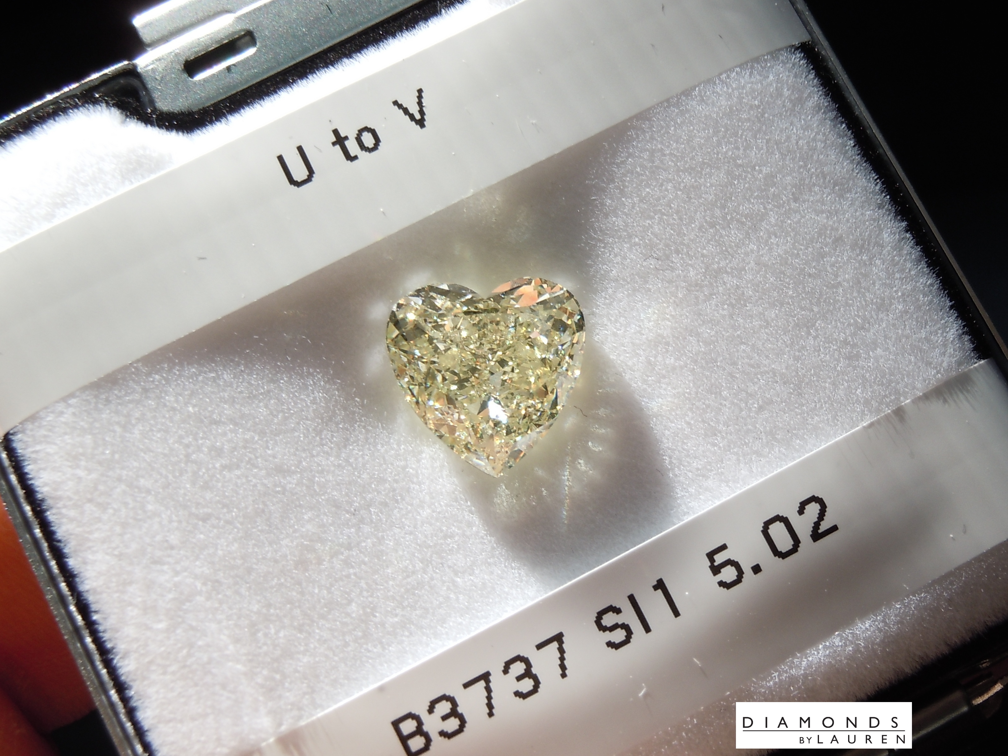 light yellow diamond