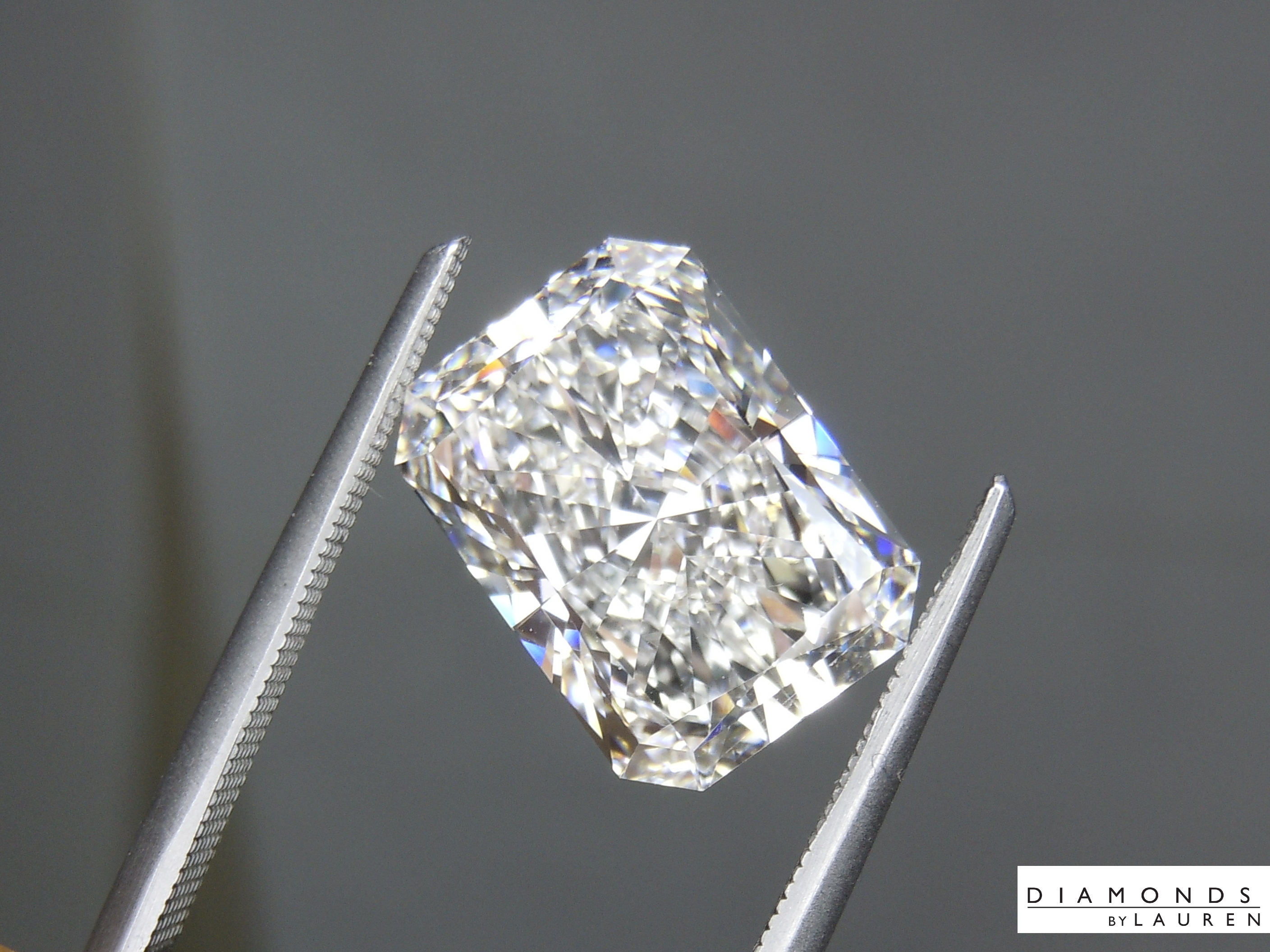 colorless lab diamond