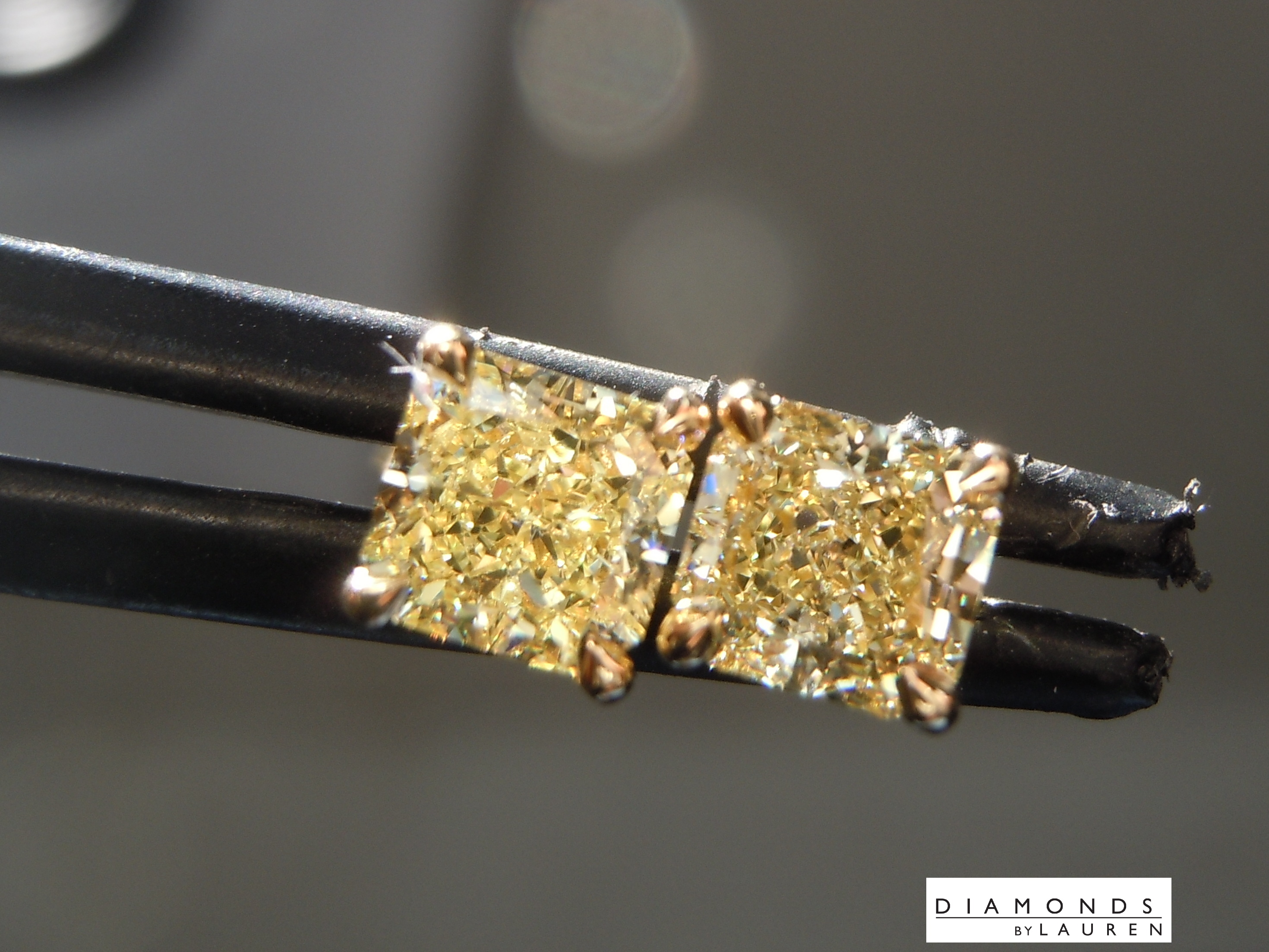 canary diamond earrings