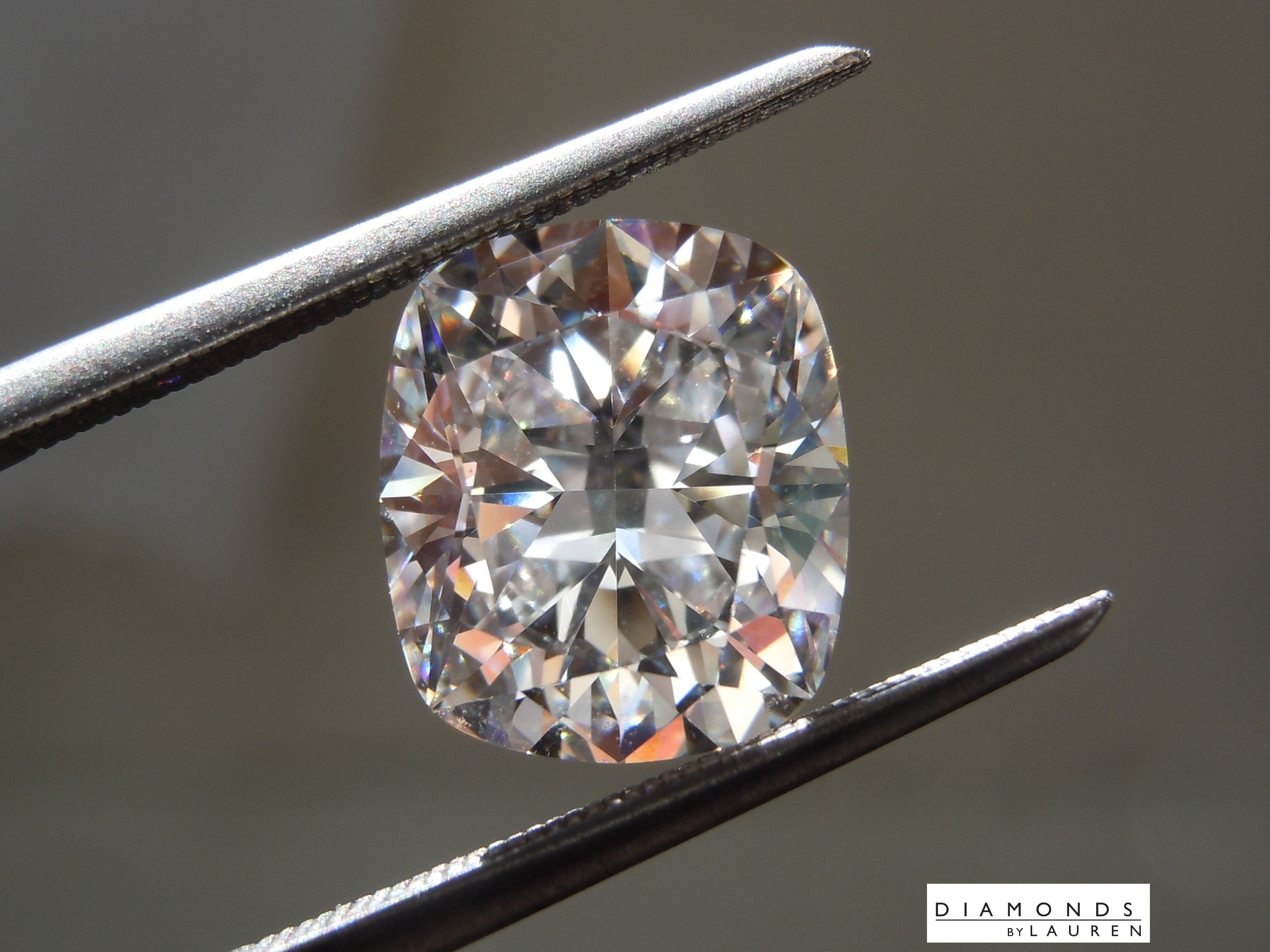 lab colorless diamond