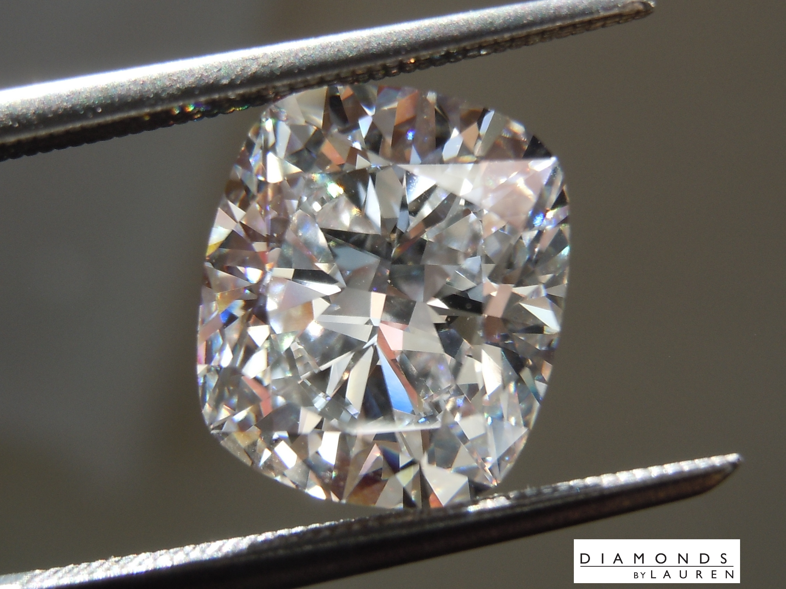 lab colorless diamond