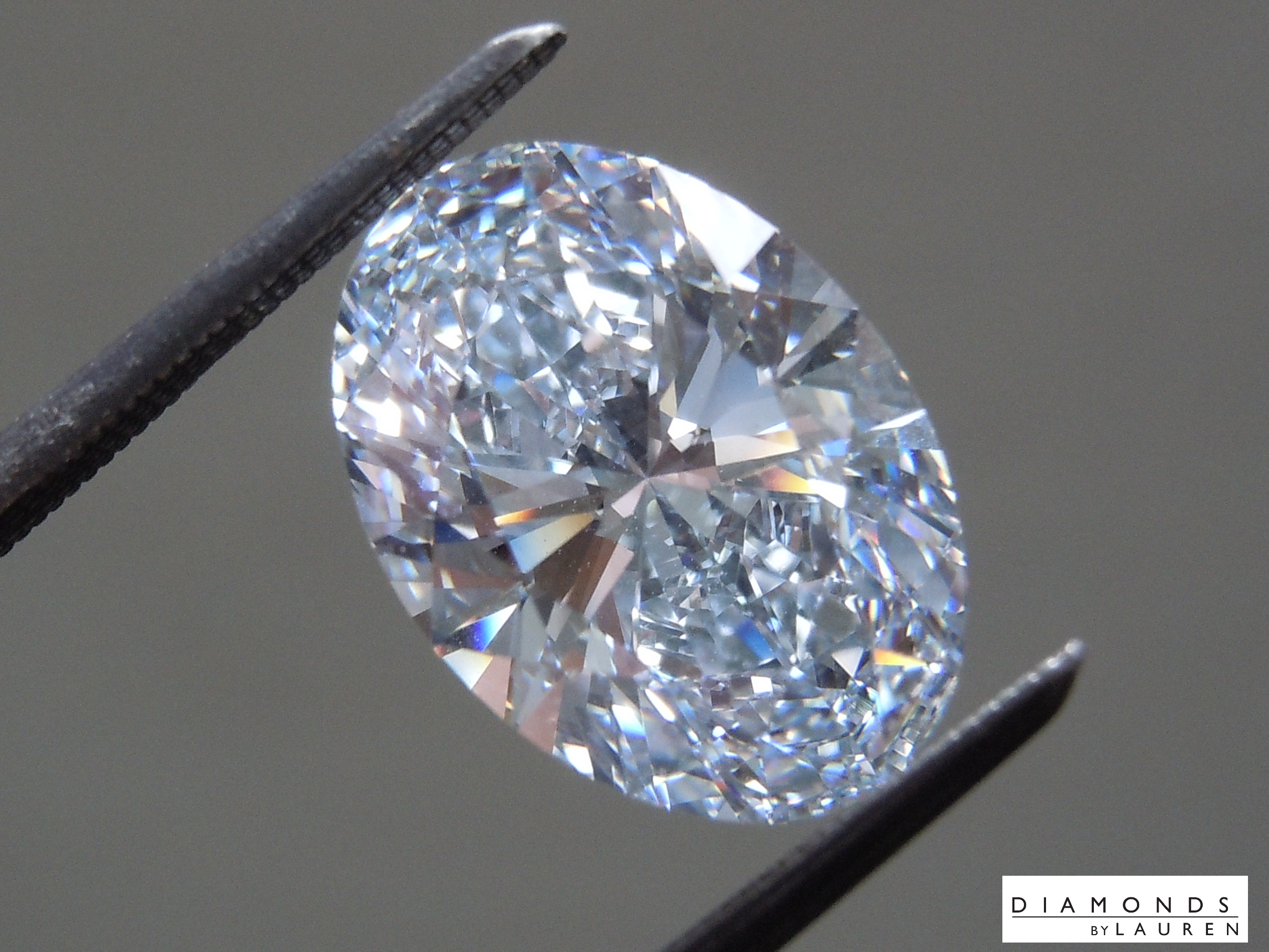 SOLD...4.39ct G (Blue) VS1 Oval Shape Lab Grown Diamond R10621