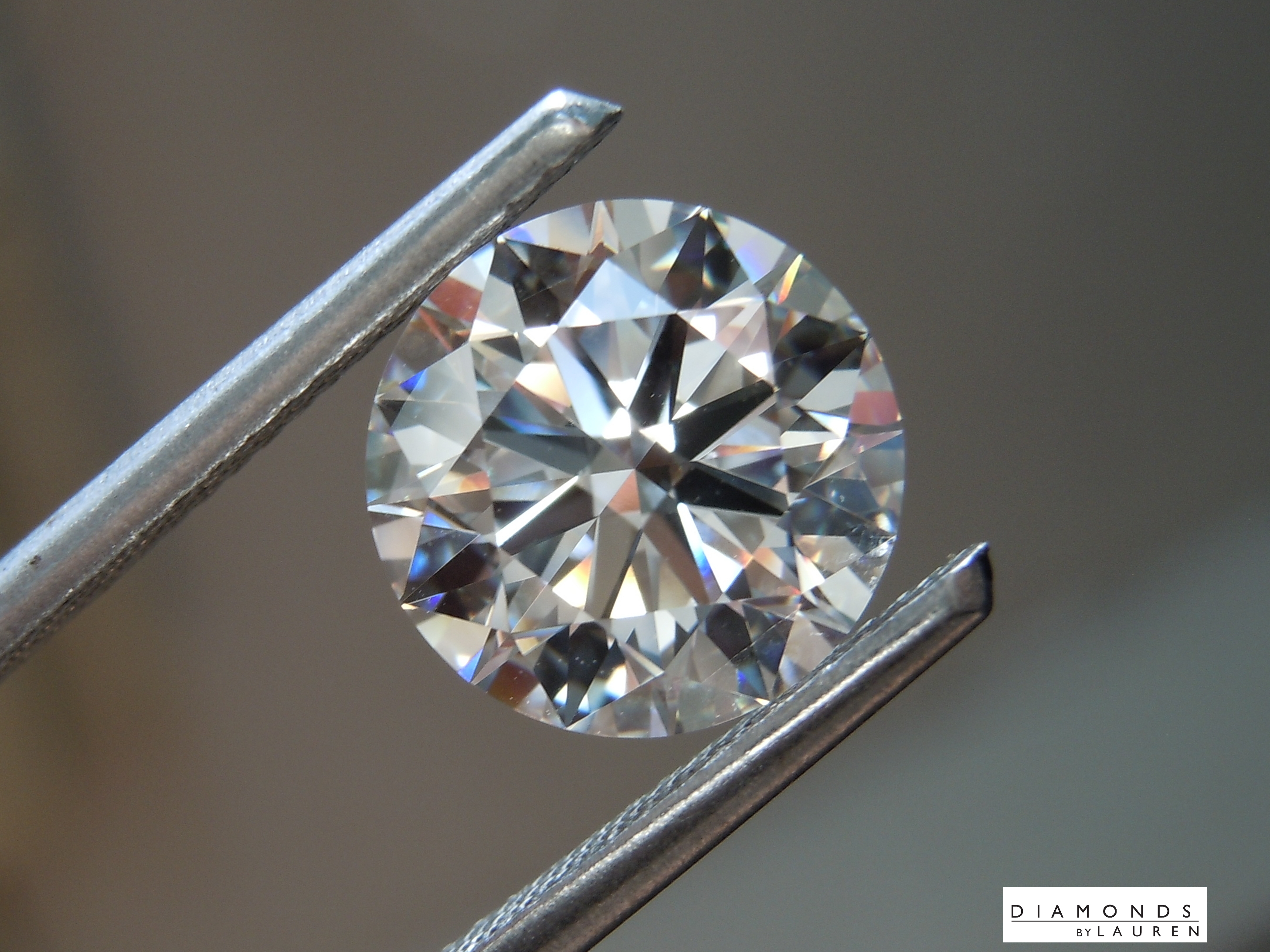 colorless lab diamond