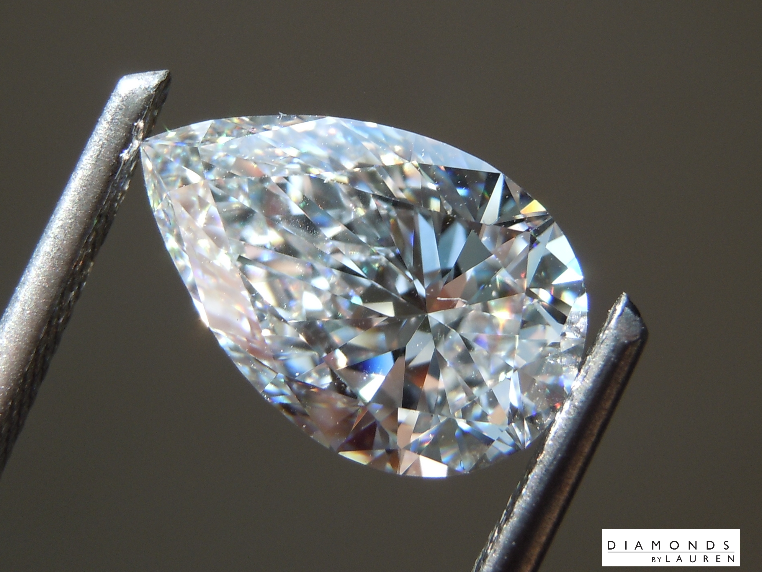 3.00ct E VS1 Pear Shape Lab Grown Diamond R10713