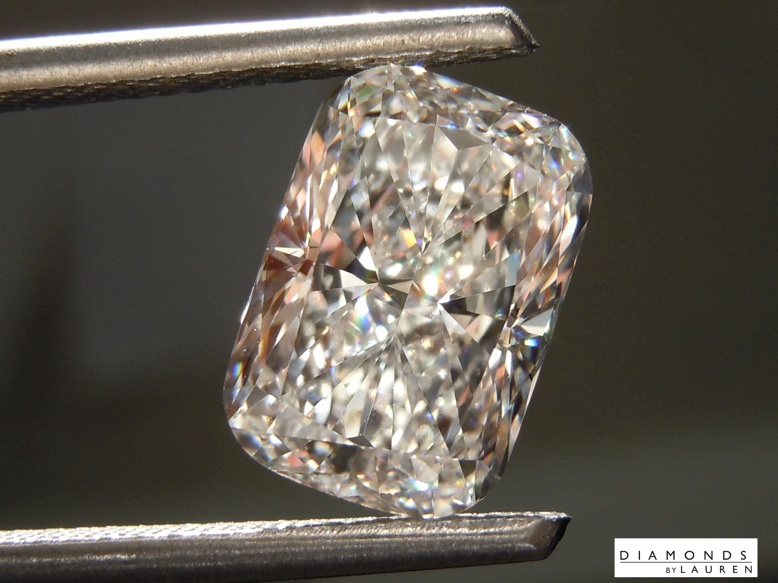 colorless diamond