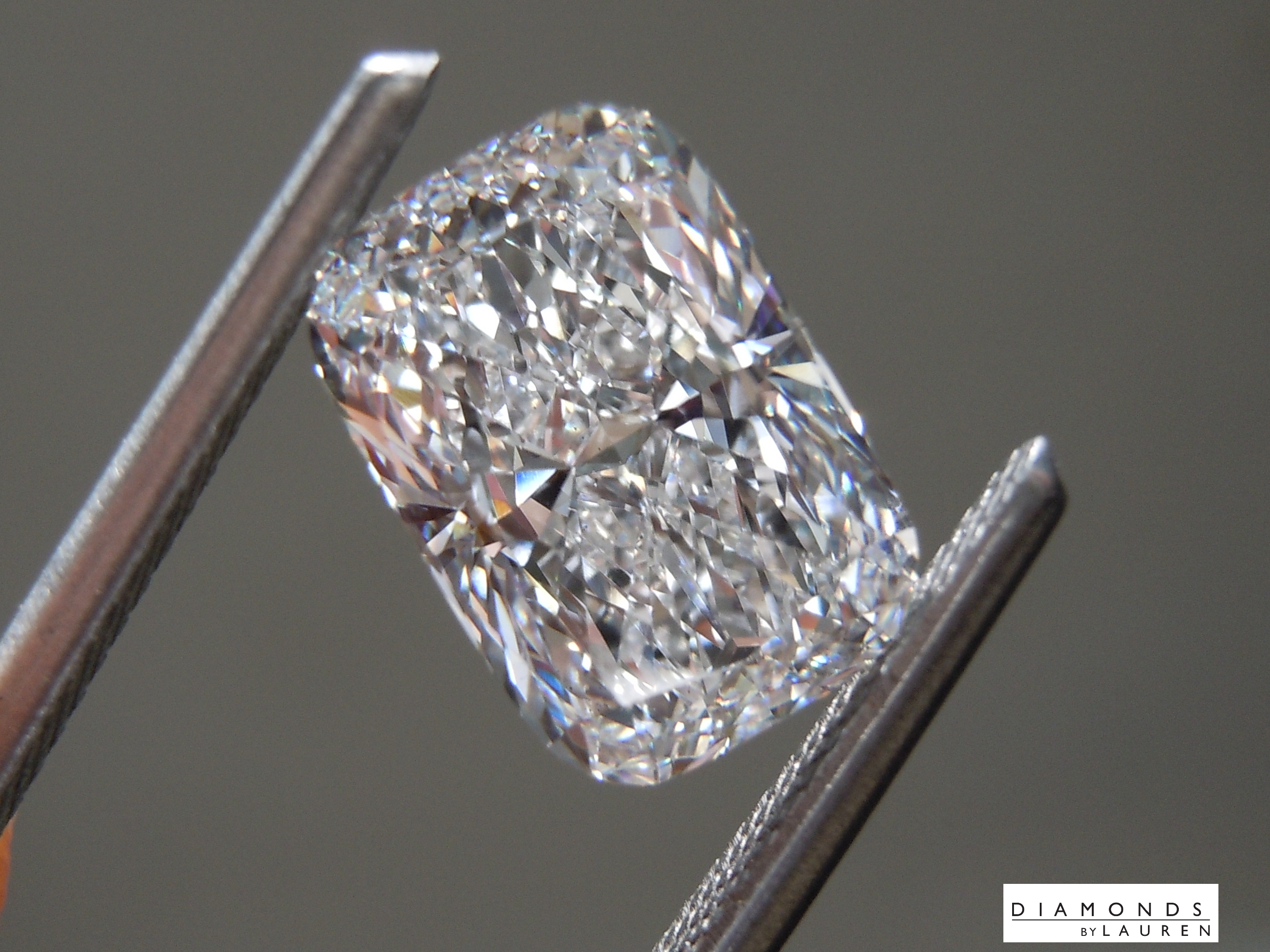 colorless diamond