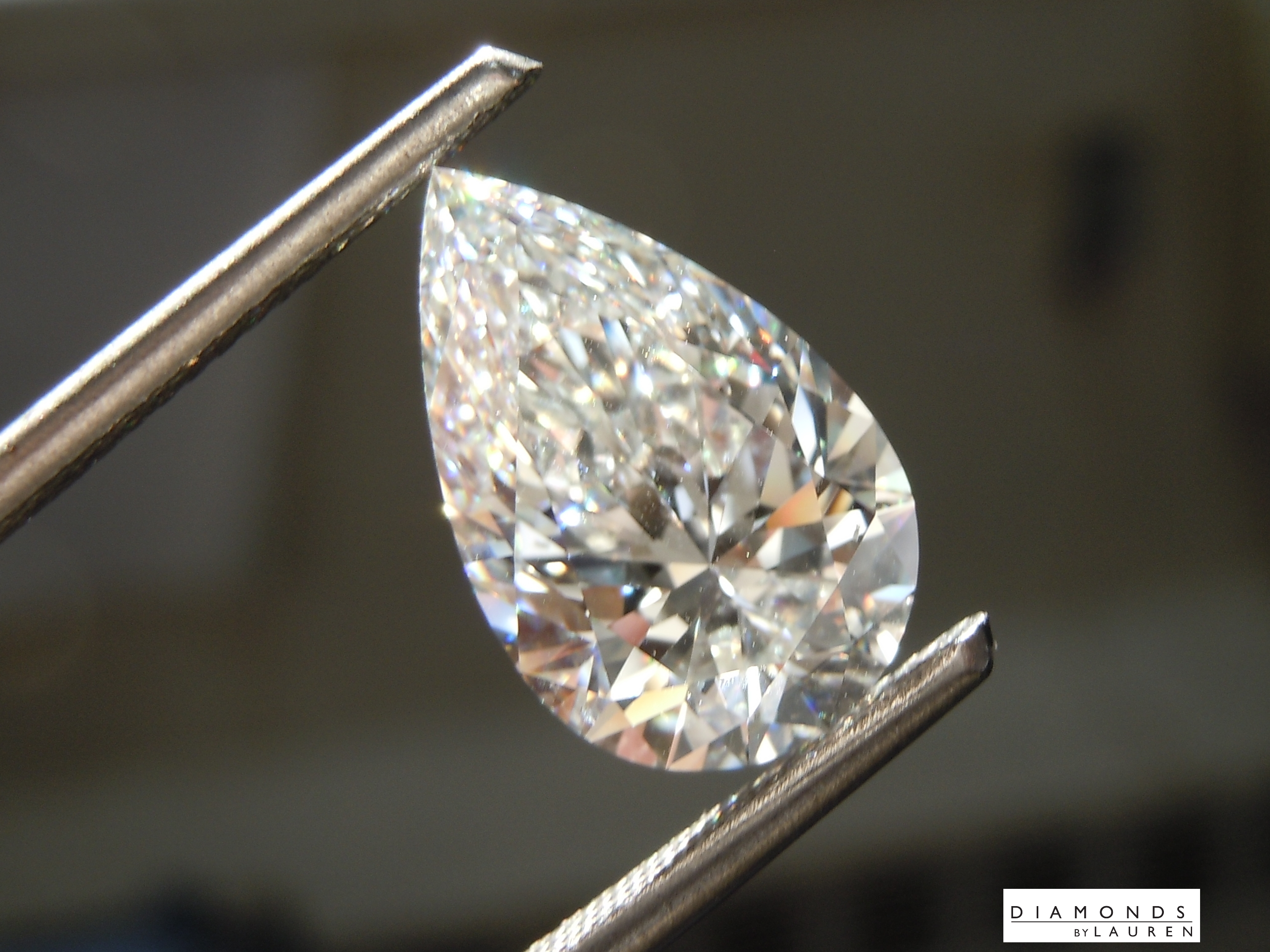 colorless colorless diamond