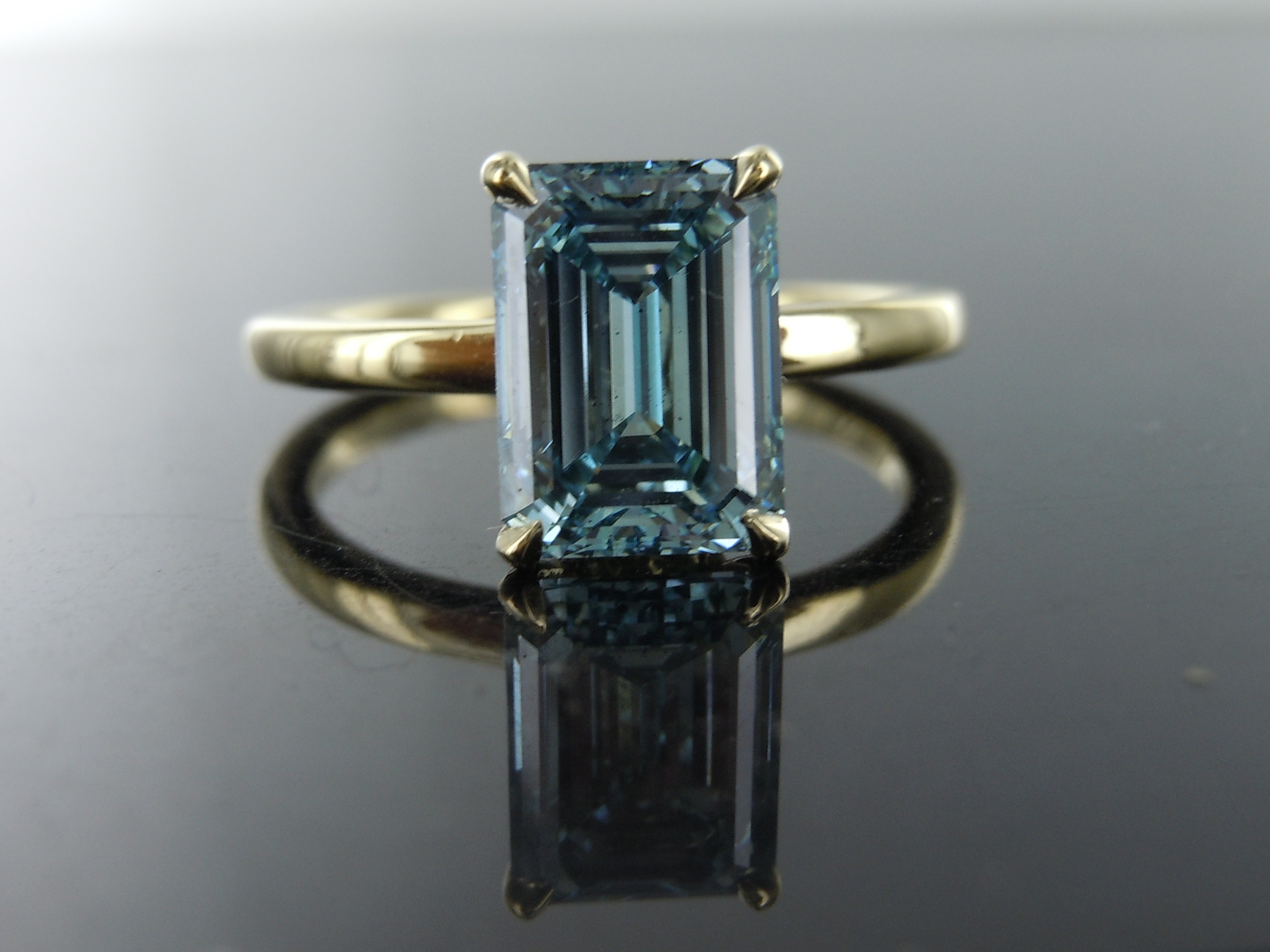 blue diamond ring