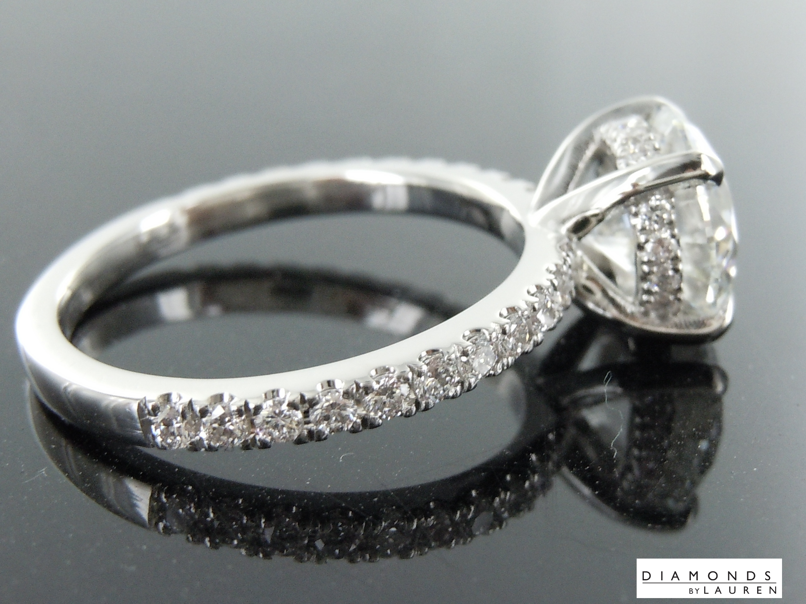 colorless diamond ring
