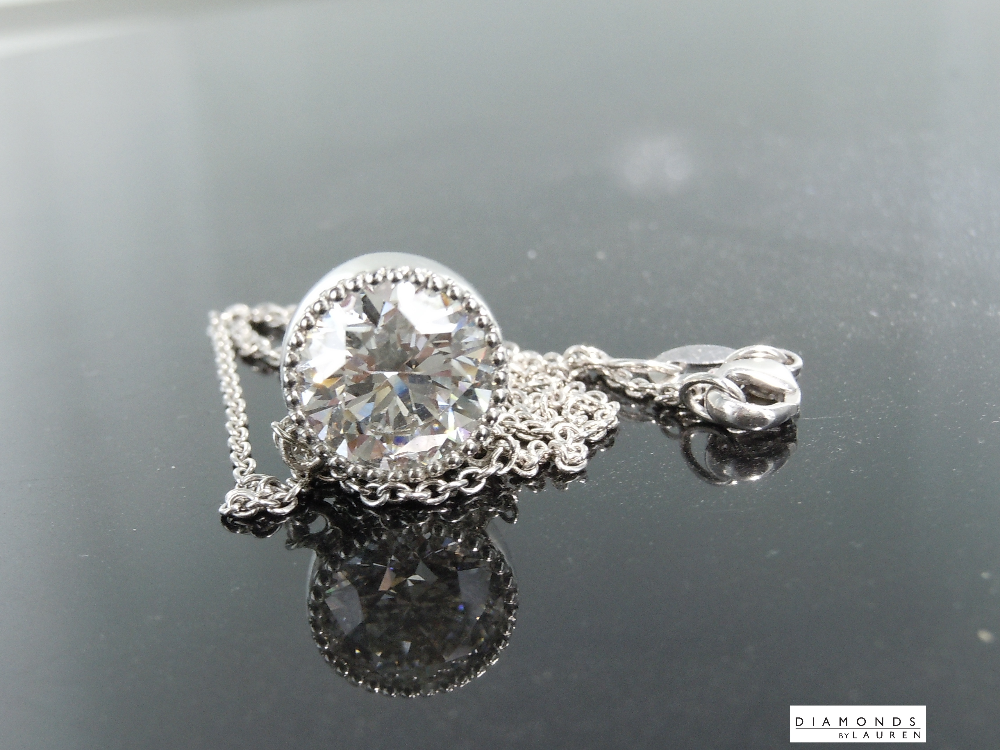 colorless diamond necklace
