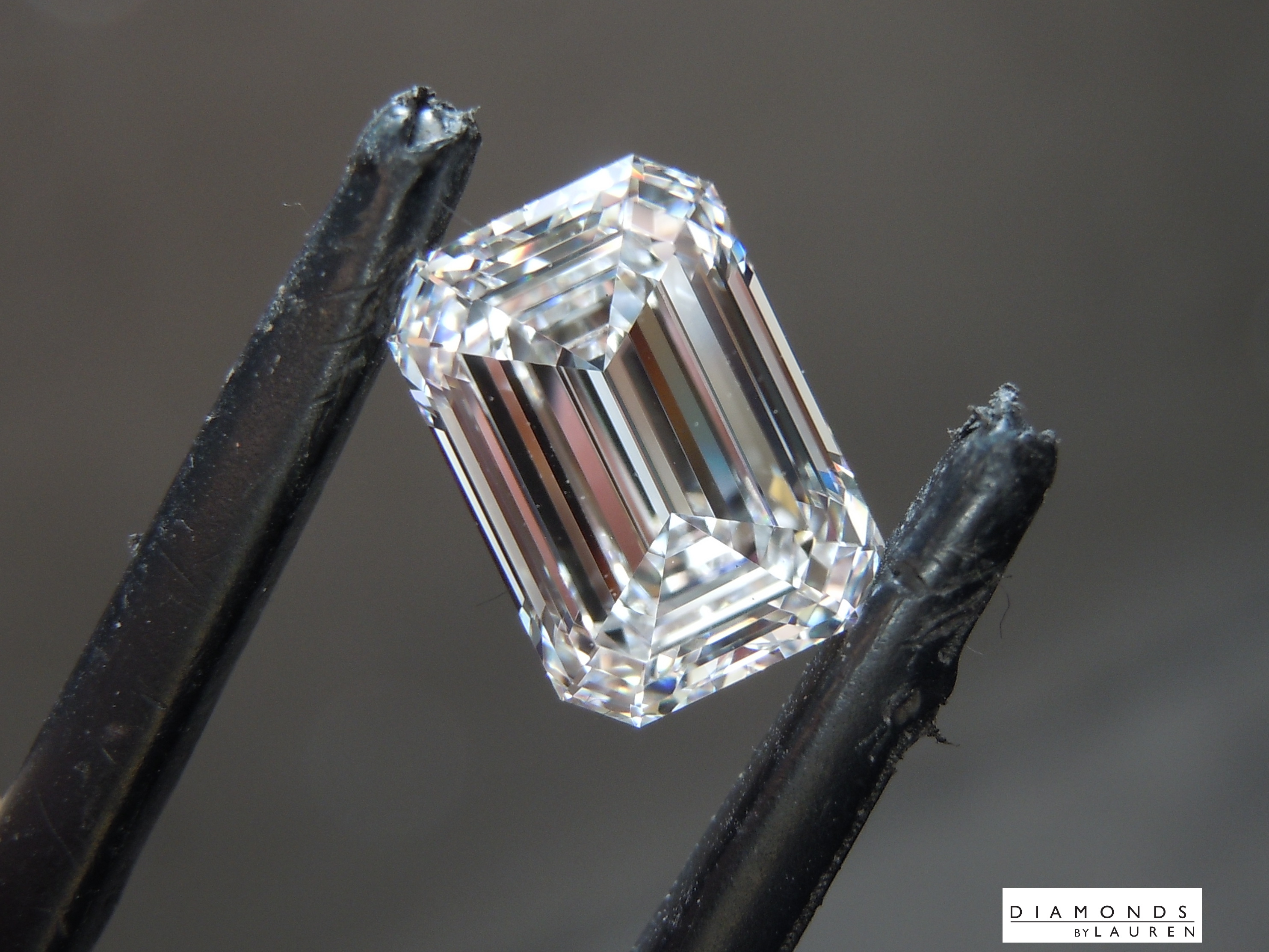 lab colorless diamond