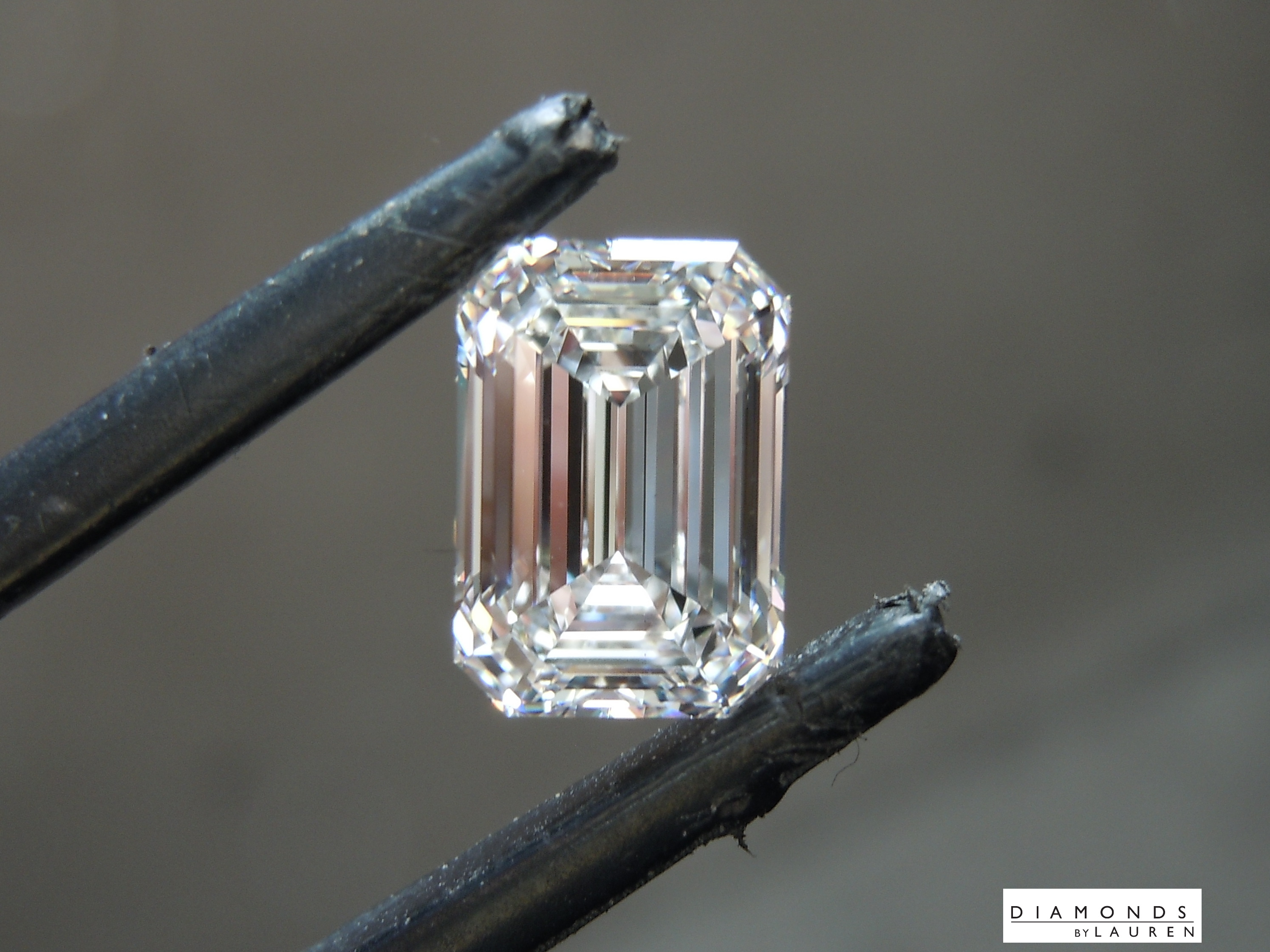 lab colorless diamond