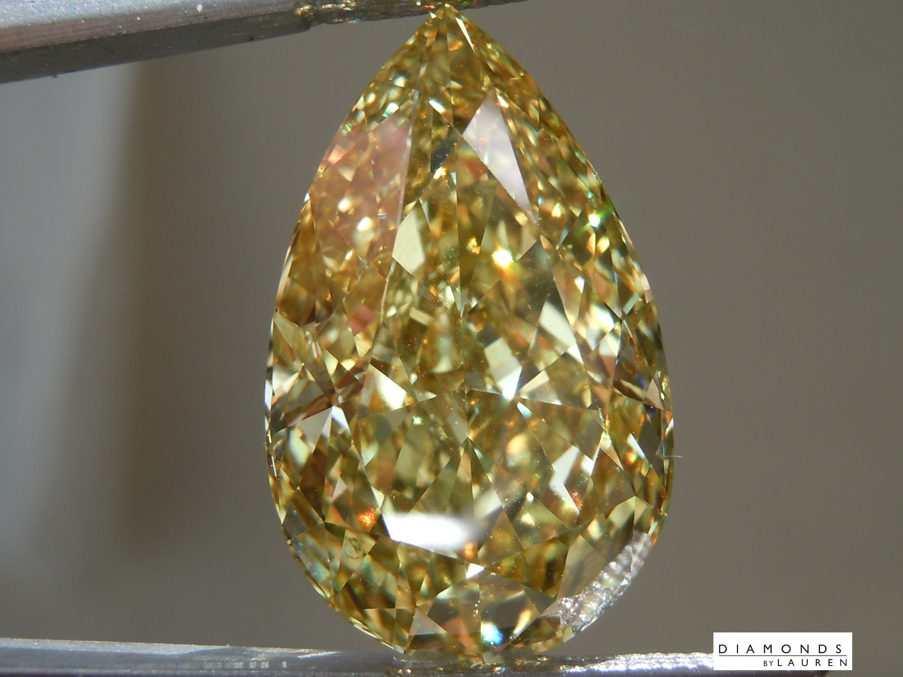 canary diamond 