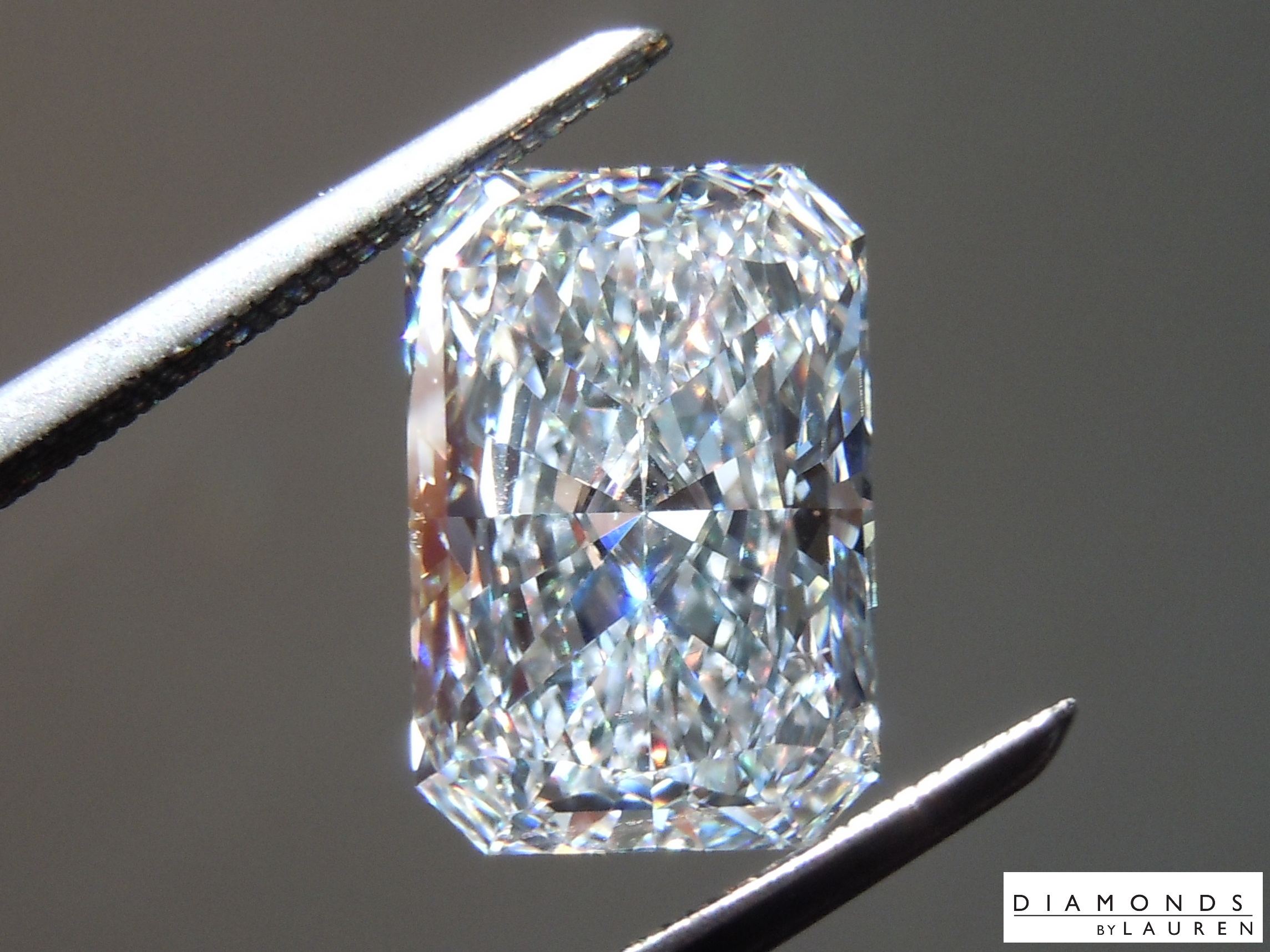 colorless lab diamond