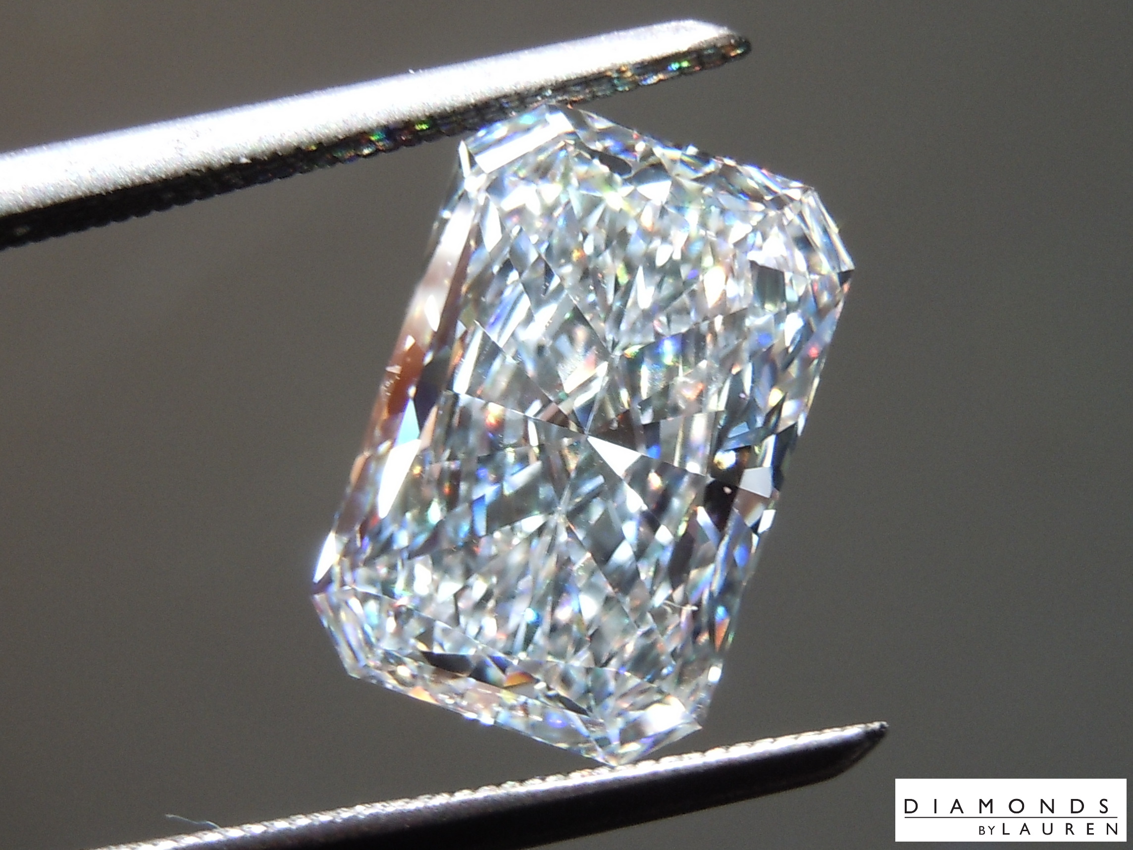 colorless diamond