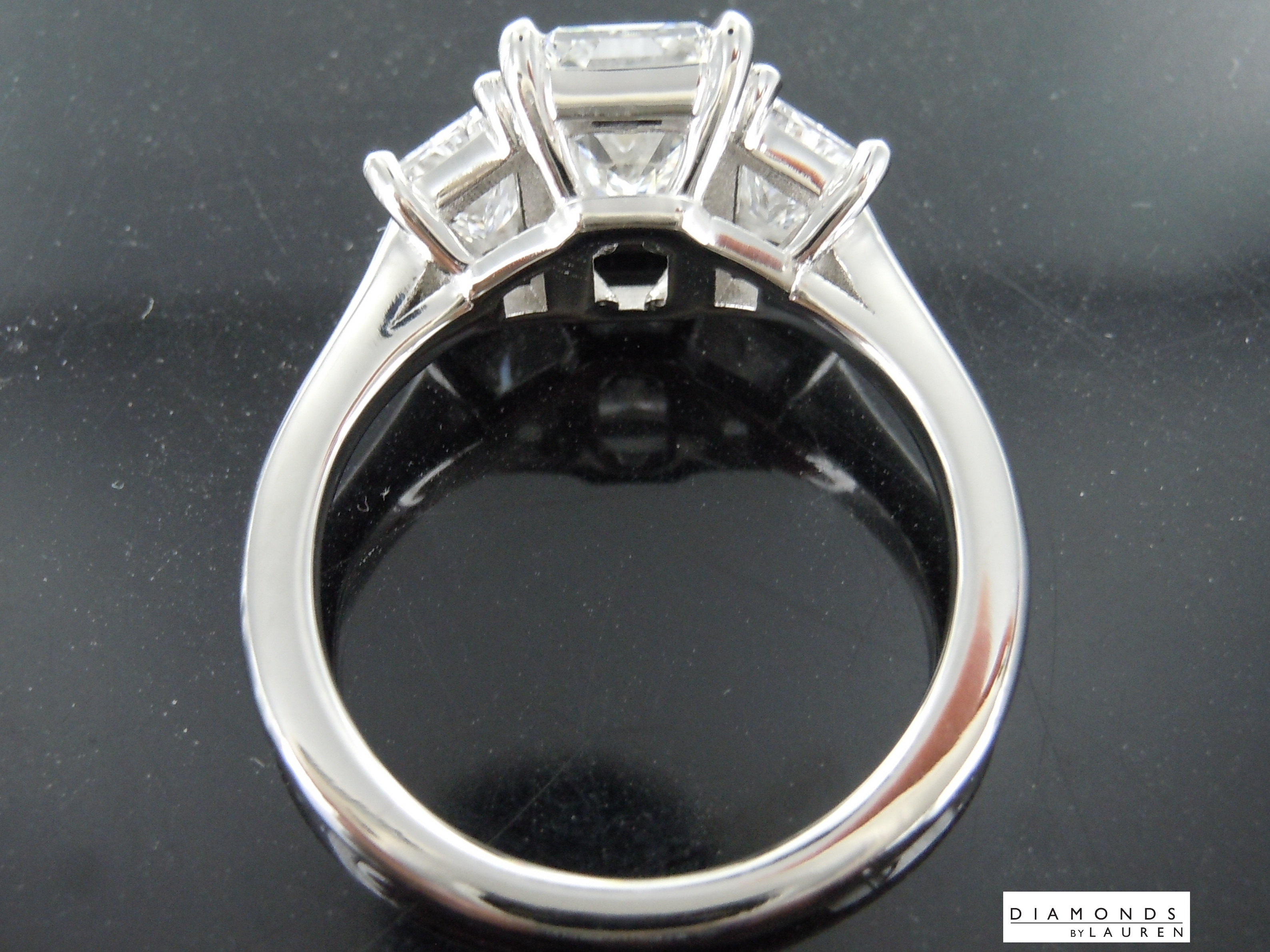 lab colorless diamond ring