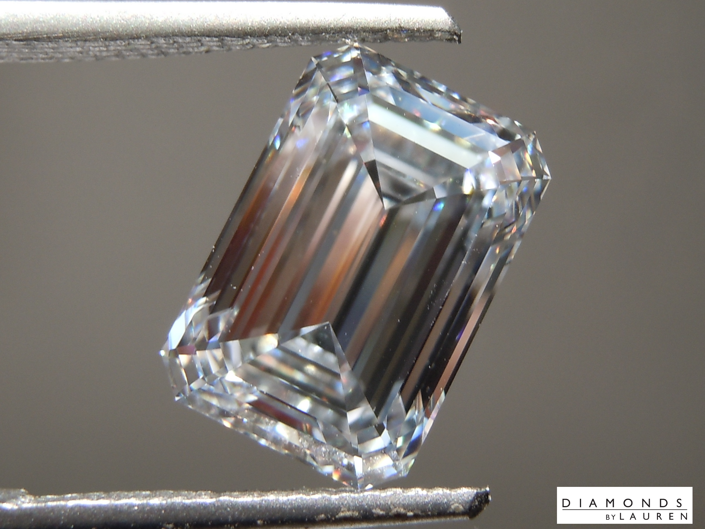 colorless lab diamond