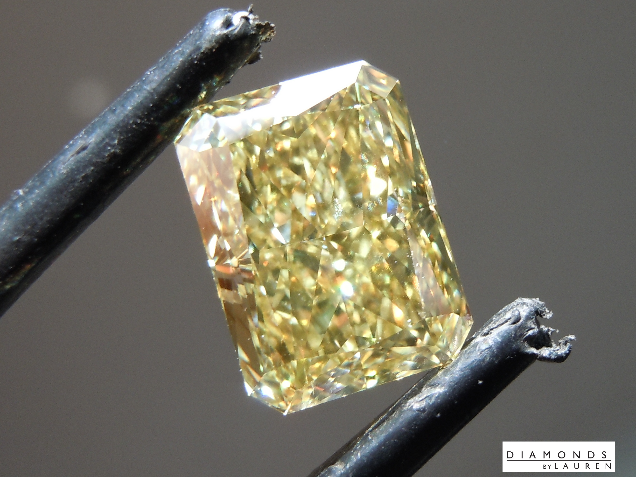 canary diamond