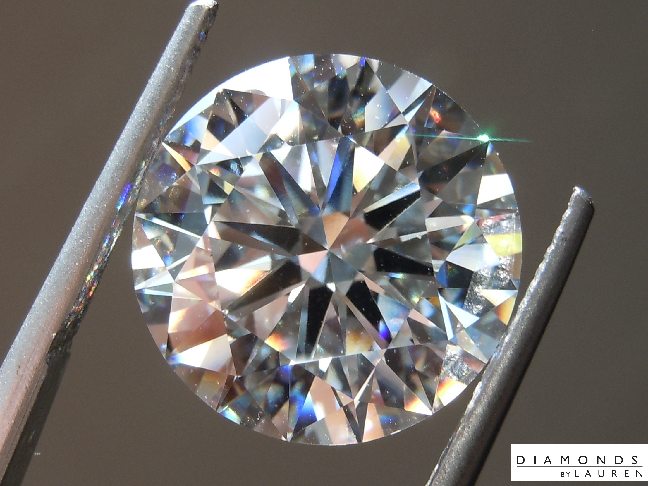 lab colorless diamond