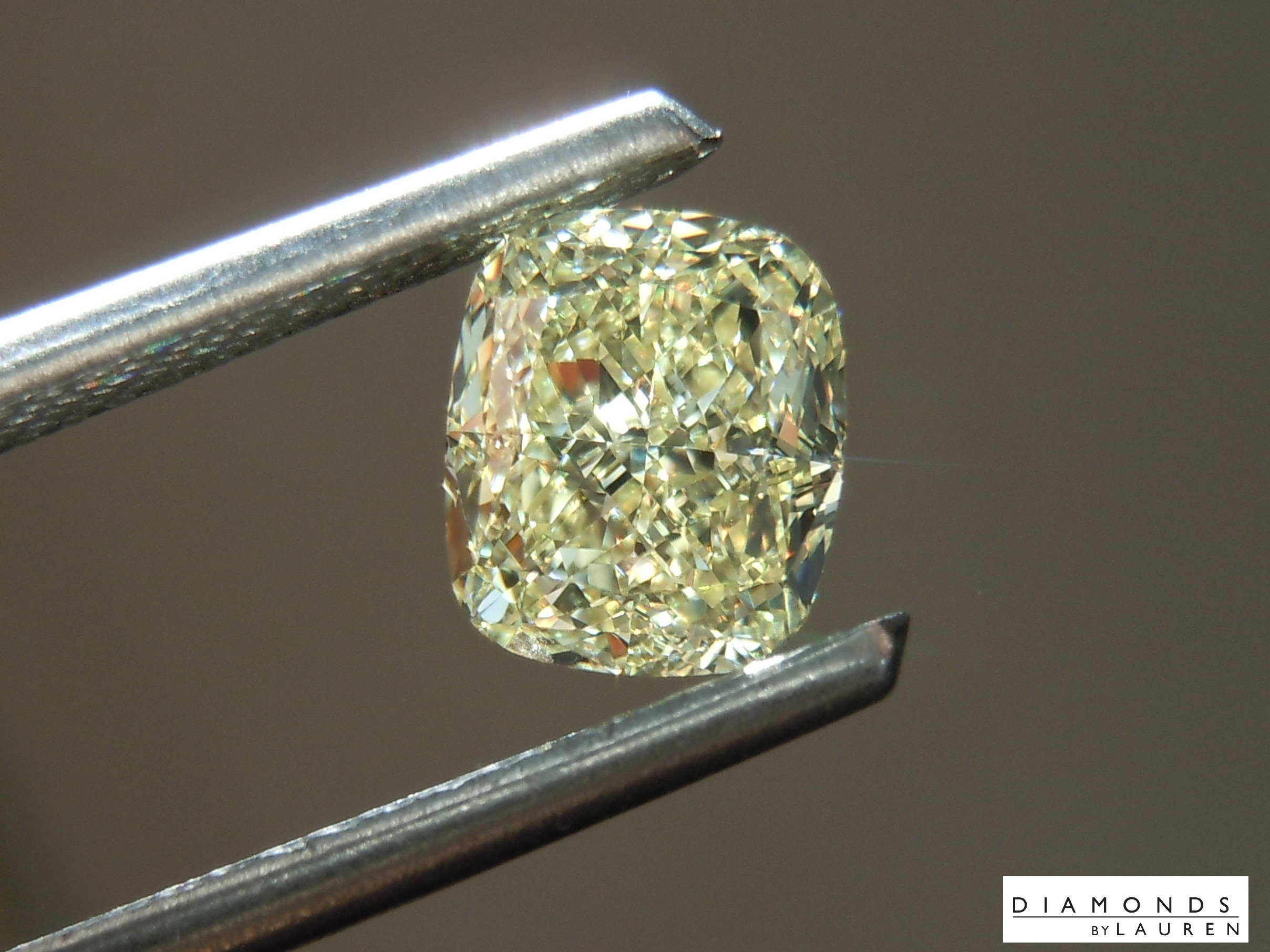 canary diamond