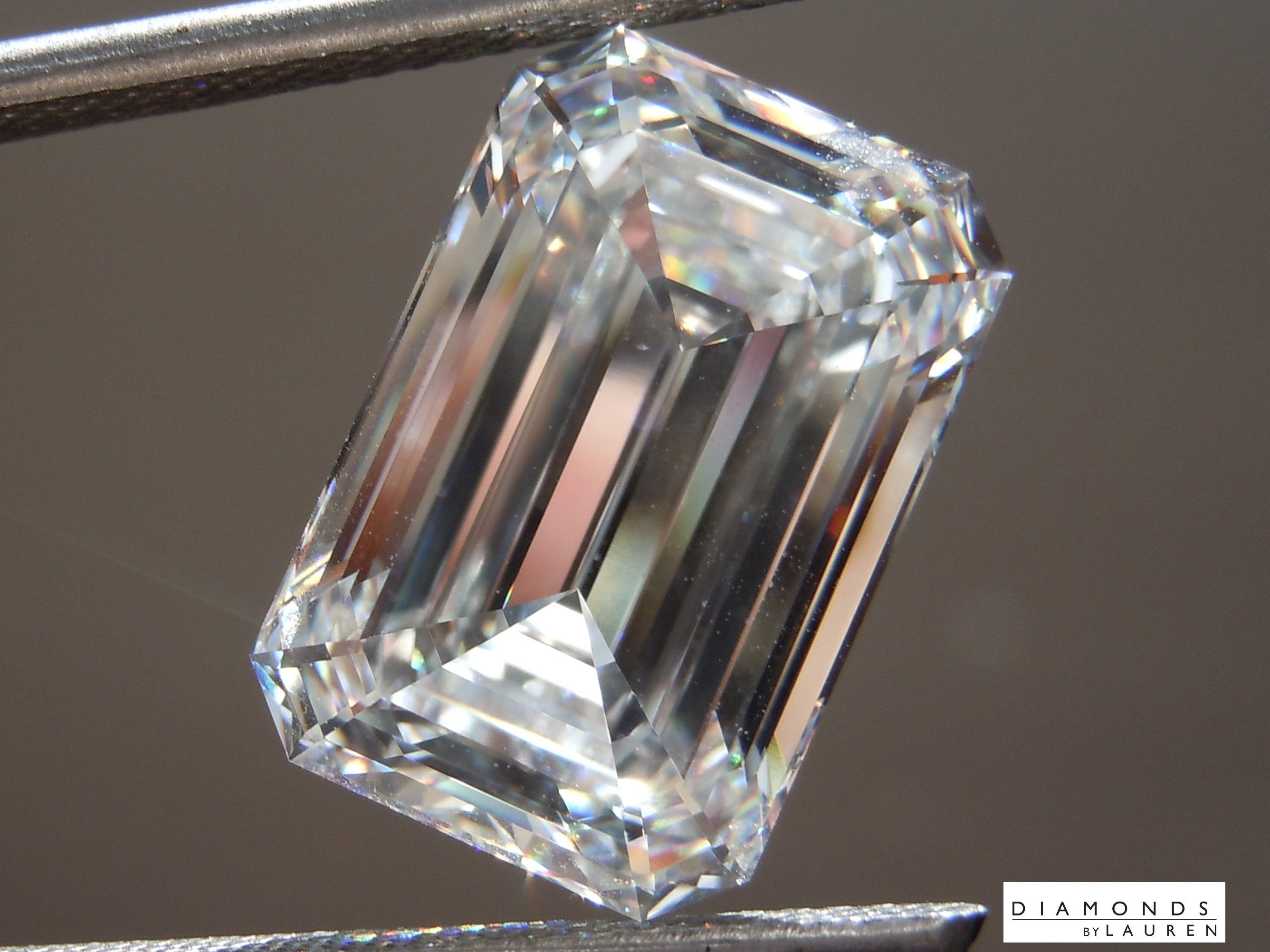 colorless diamond
