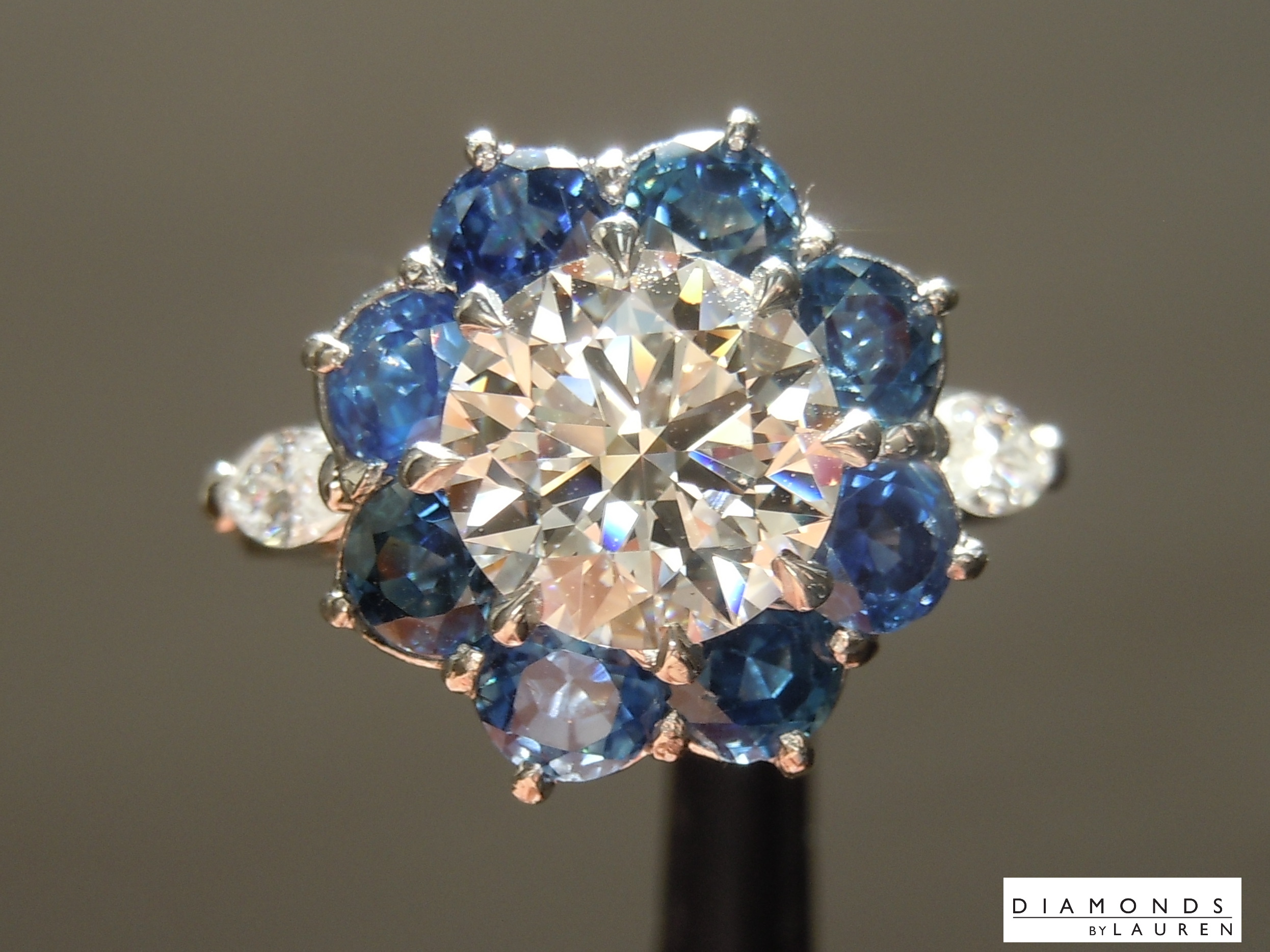 colorless diamond ring