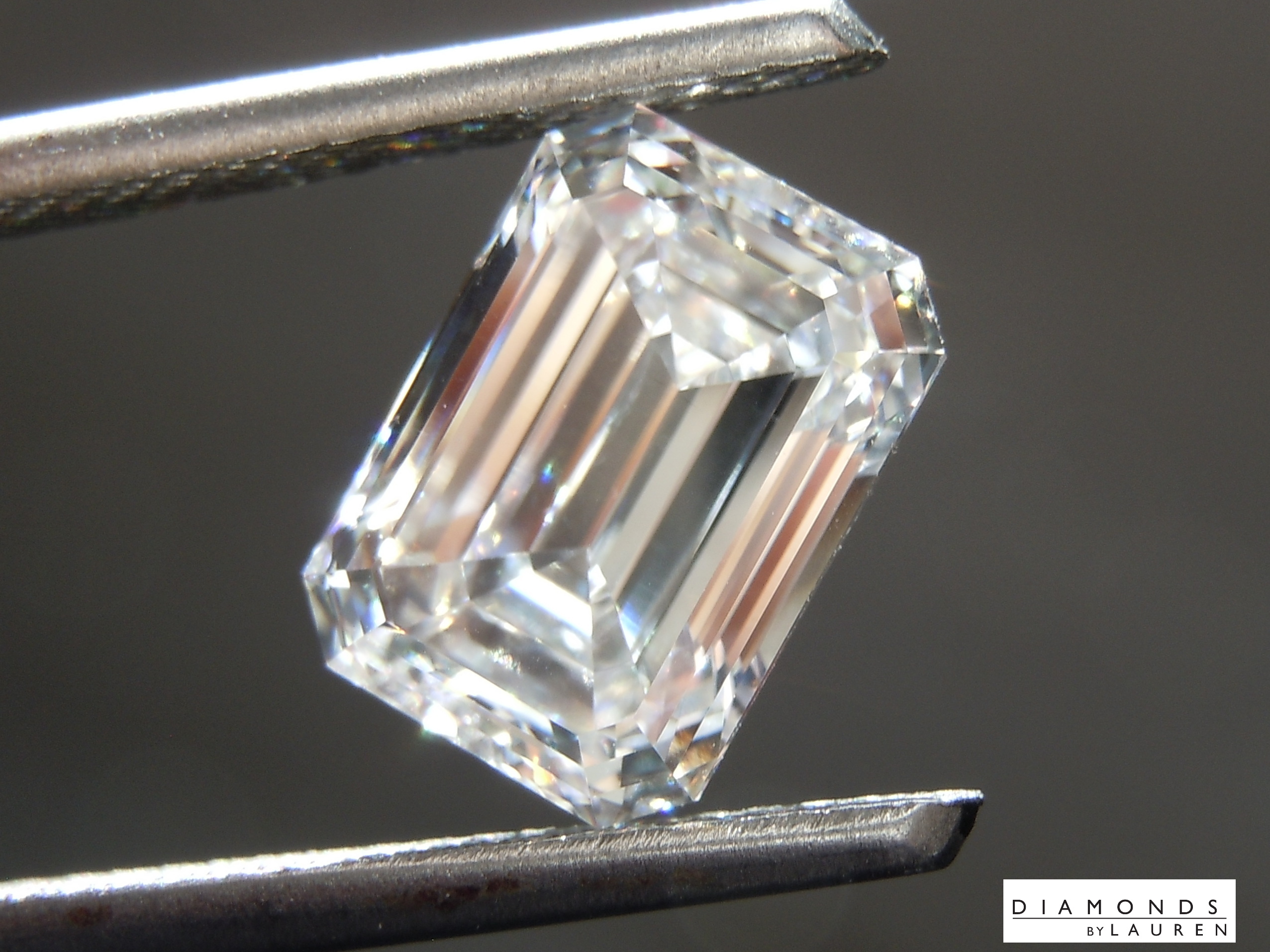 lab colorless diamond