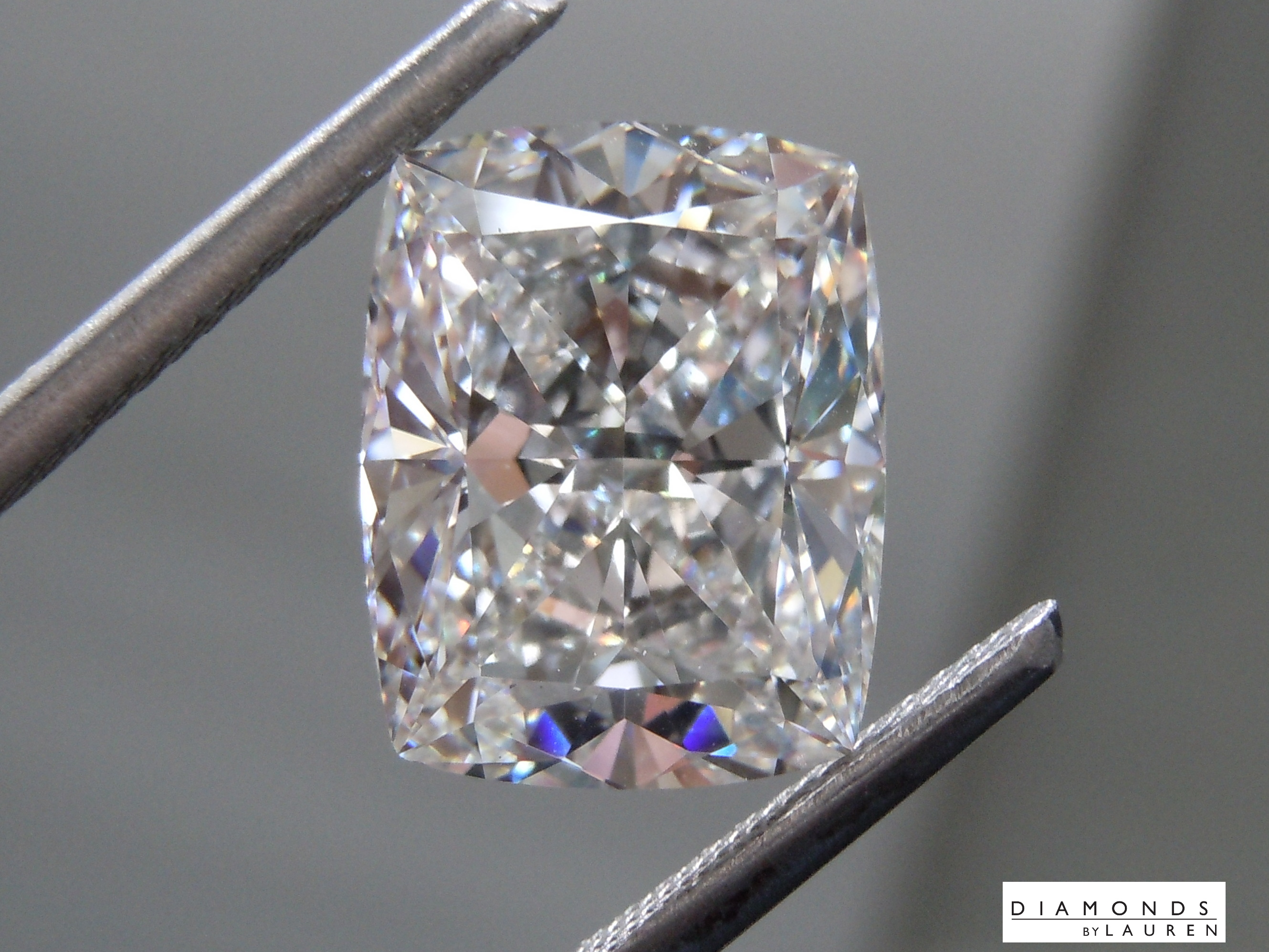 lab colorless diamond