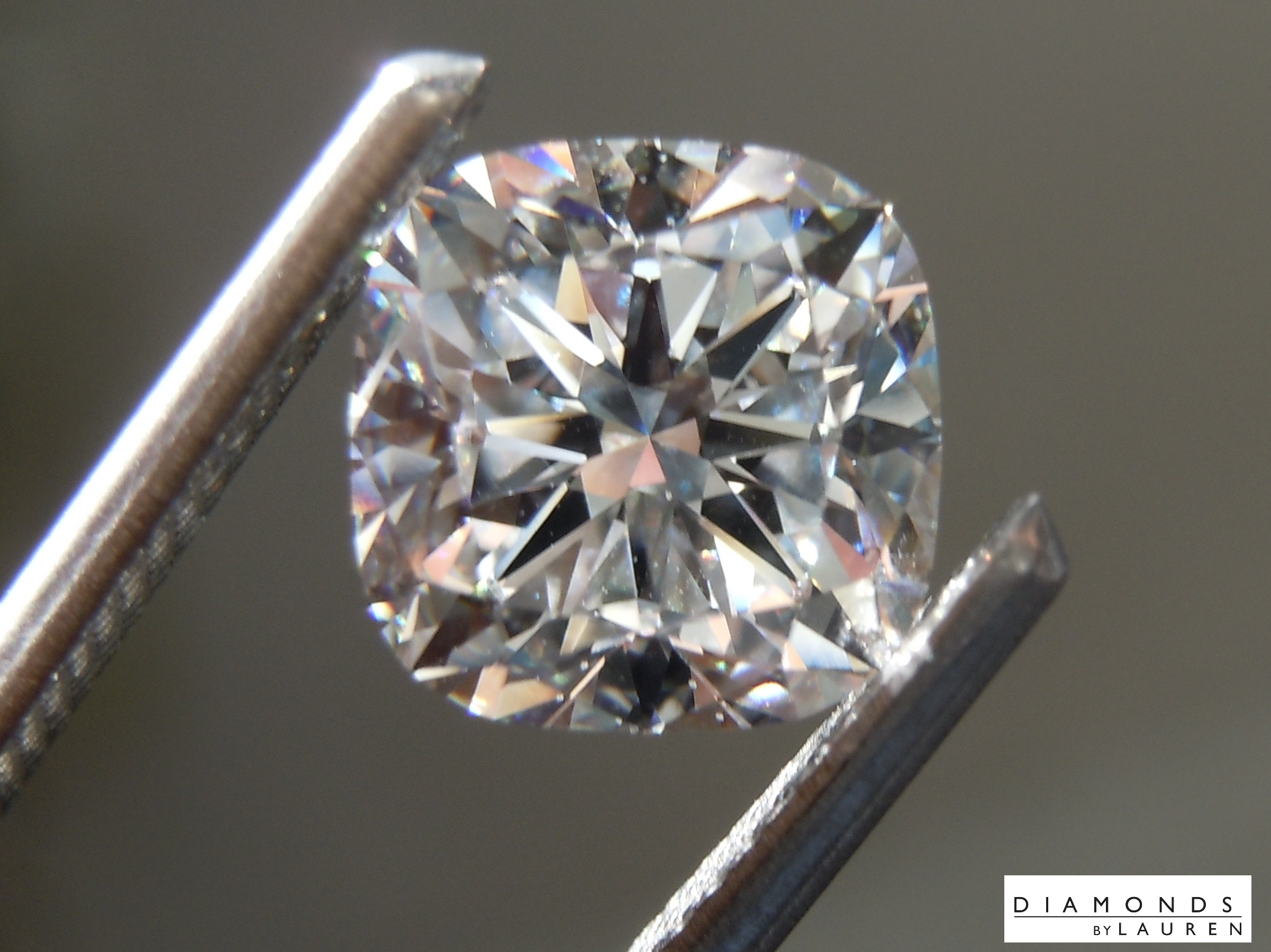 lab colorless diamond