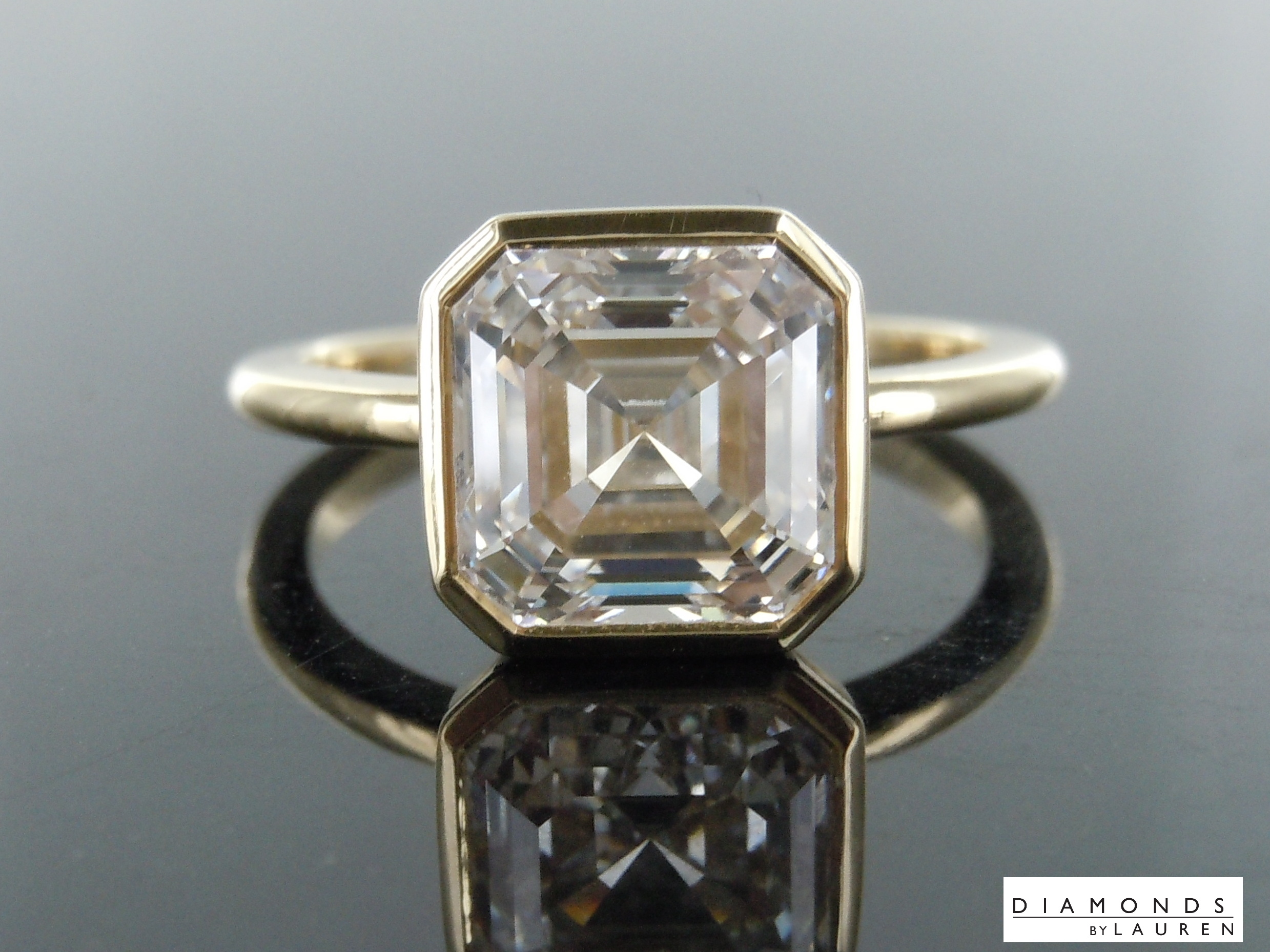 colorless diamond ring