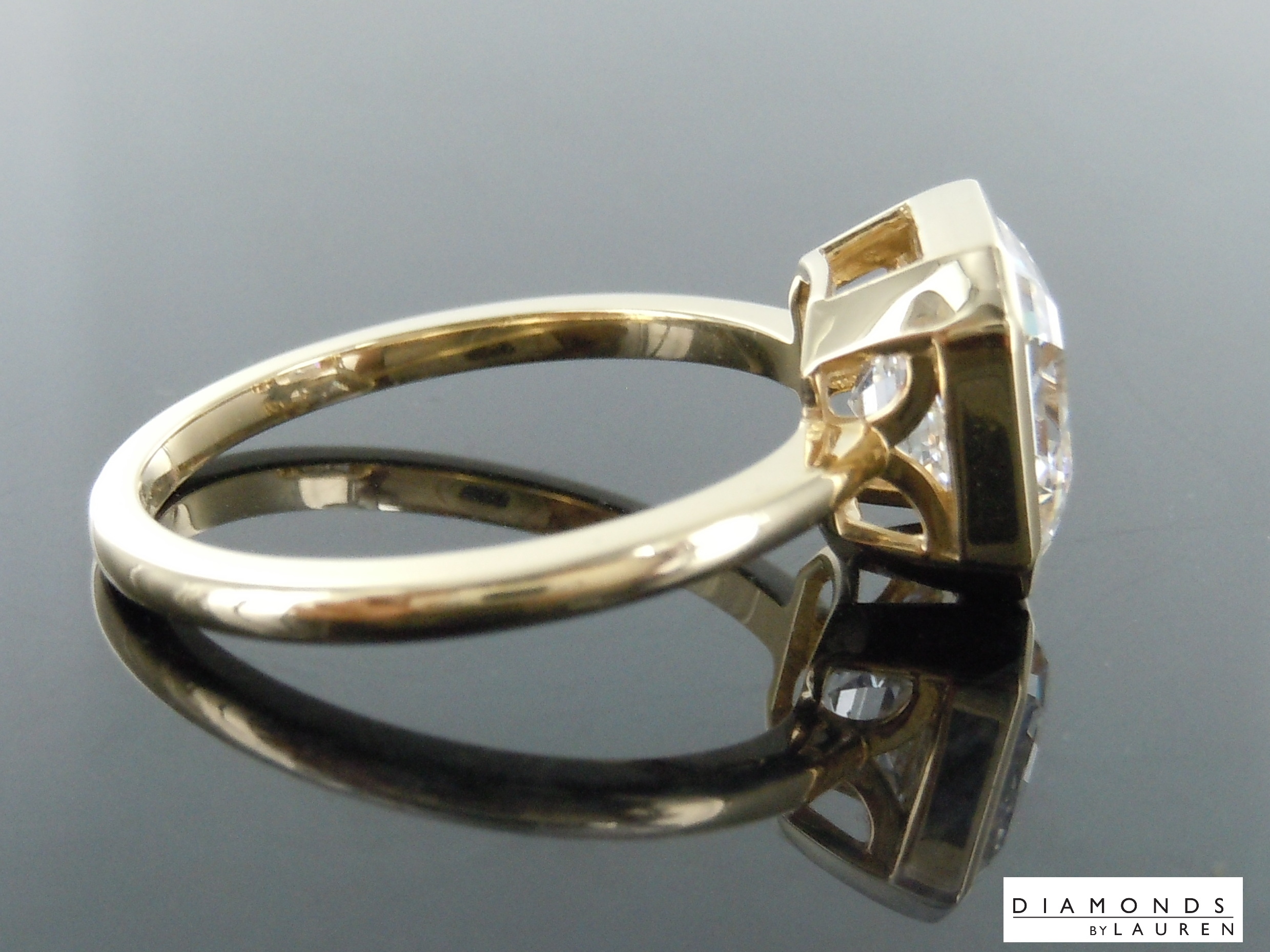 lab colorless diamond ring