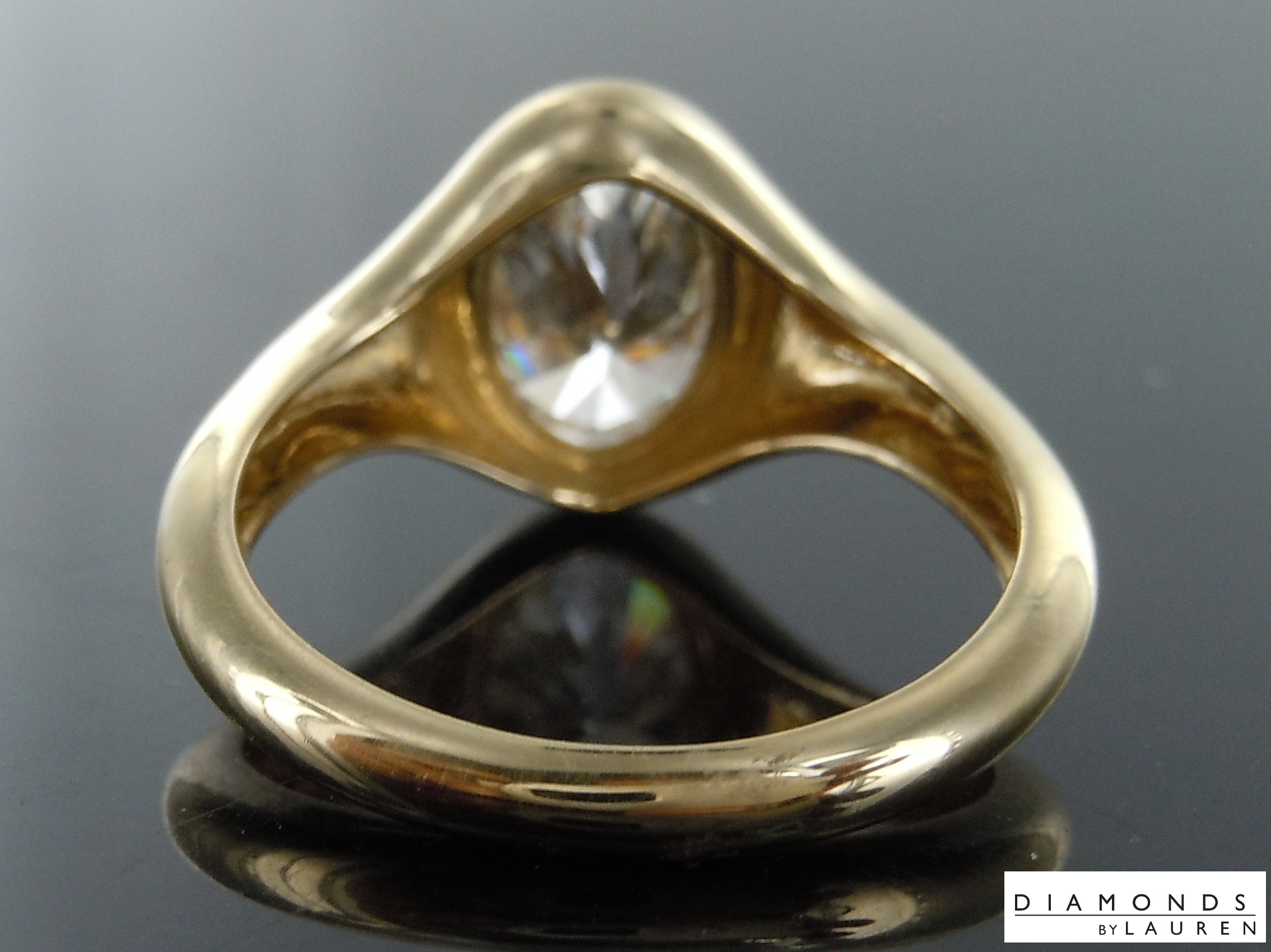colorless diamond ring