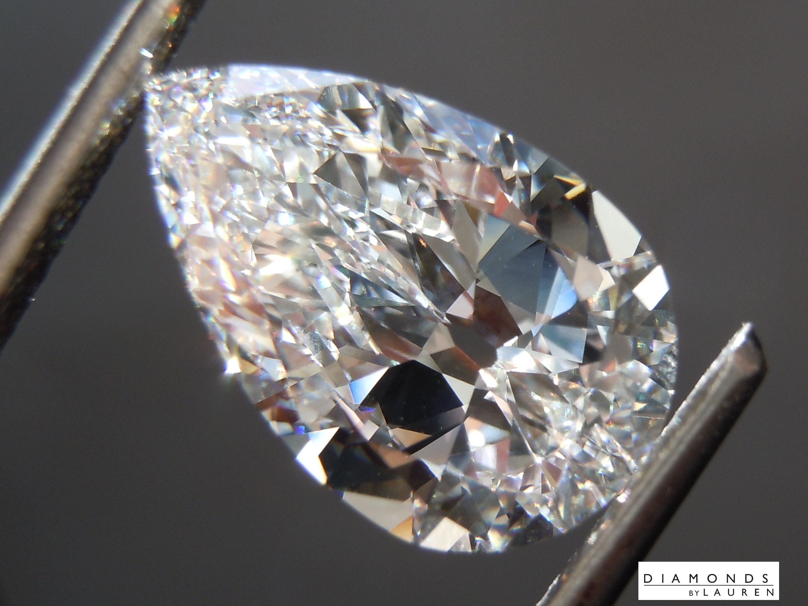 lab colorless diamond