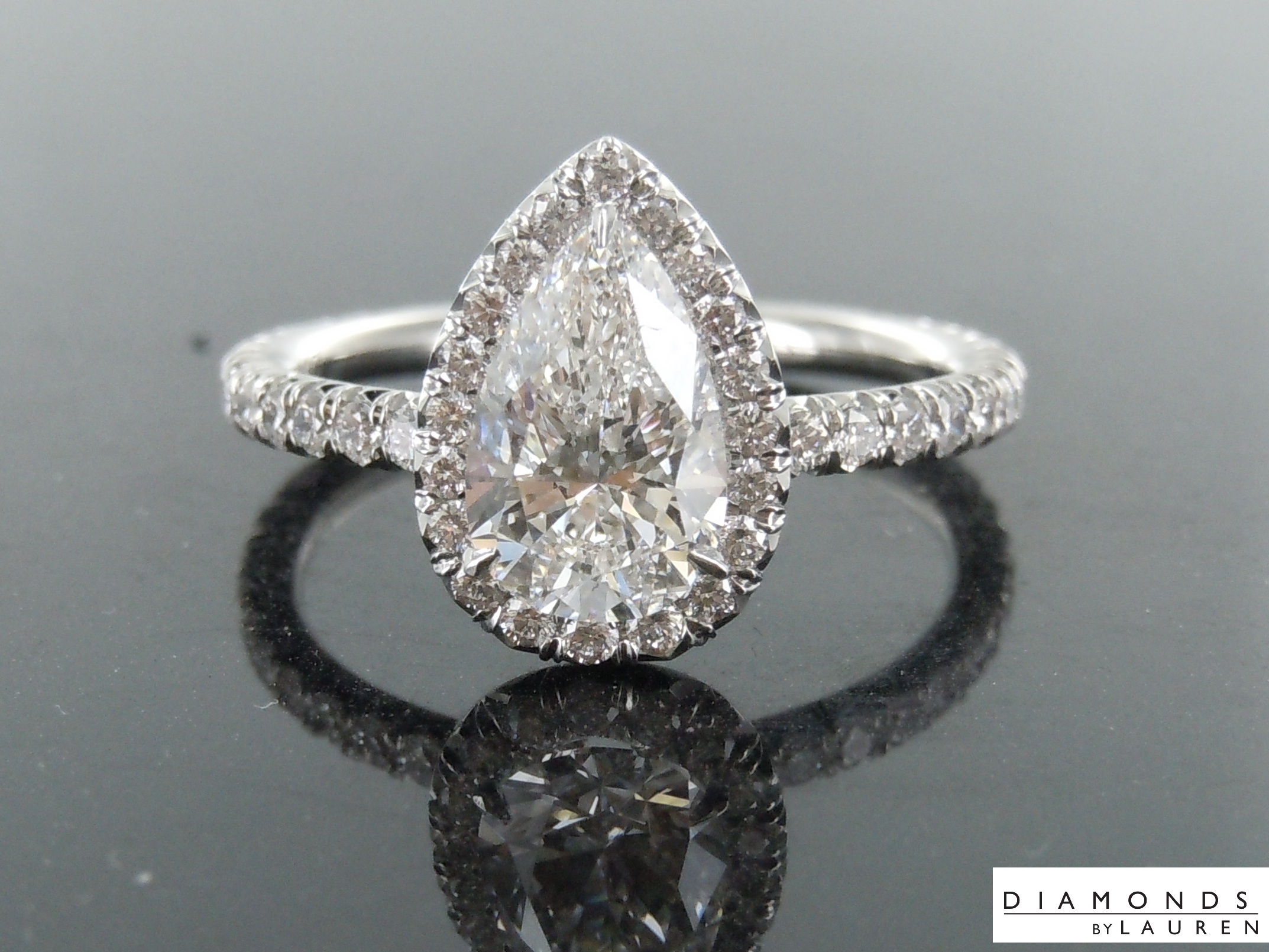 lab colorless diamond ring