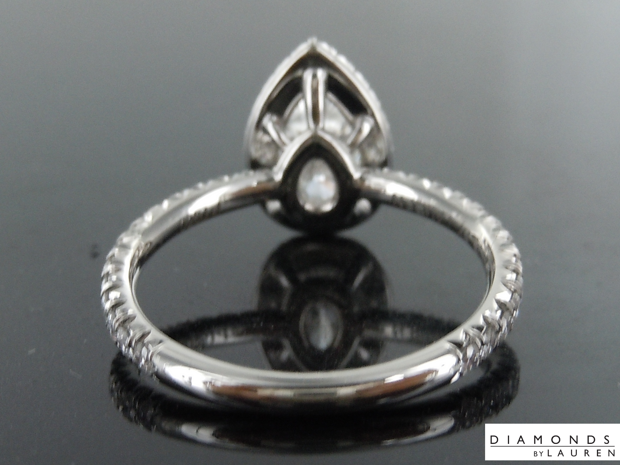 colorless diamond ring