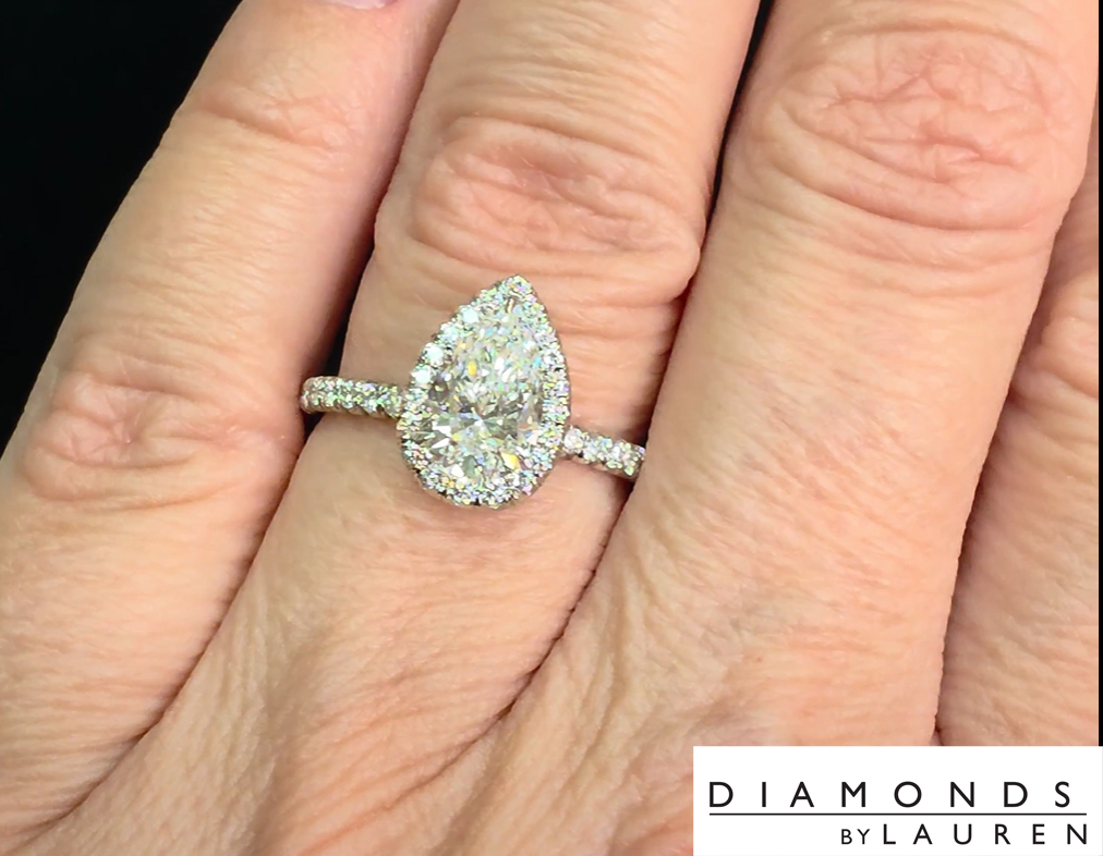 lab colorless diamond ring