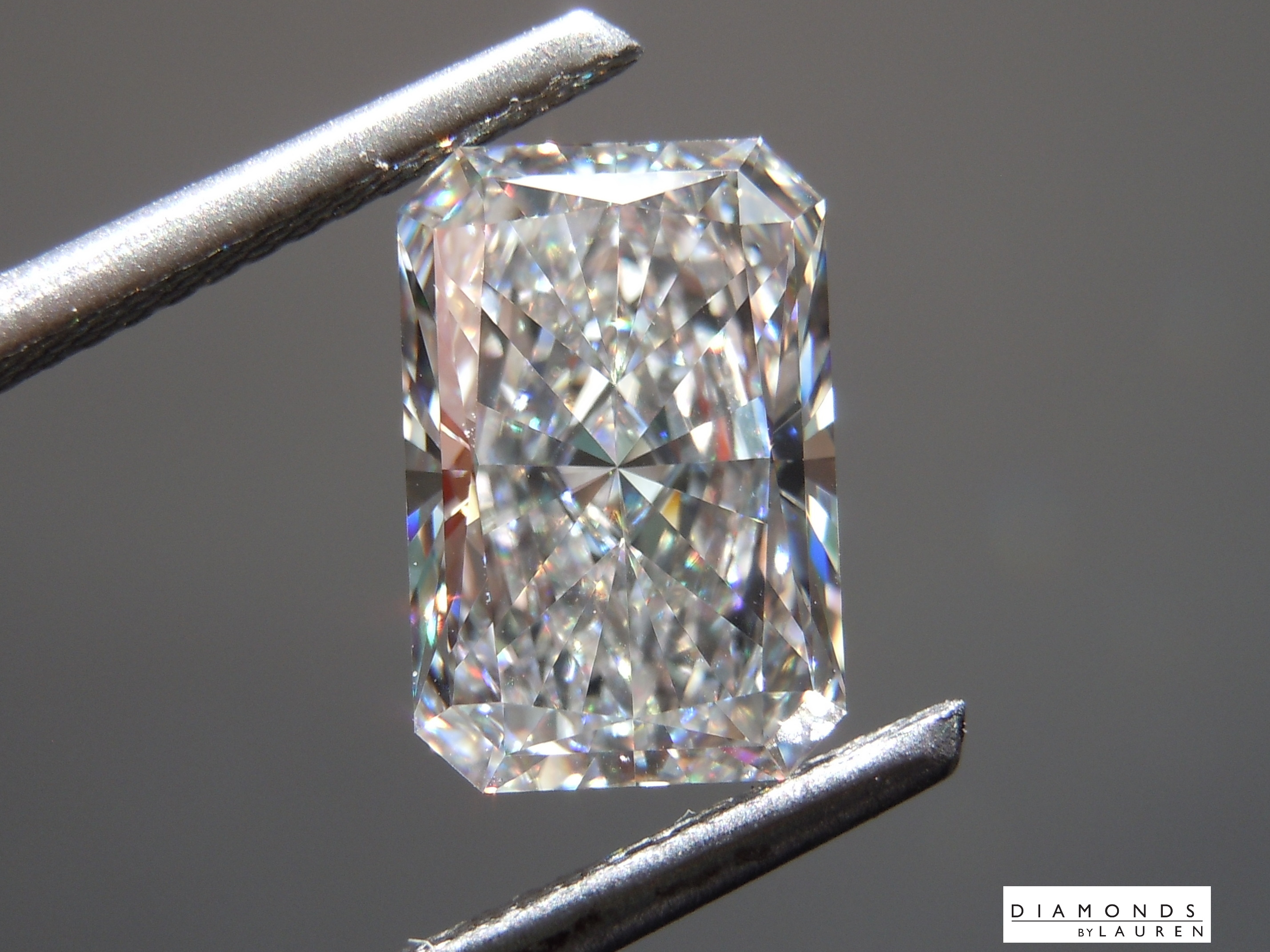 completely colorless diamond