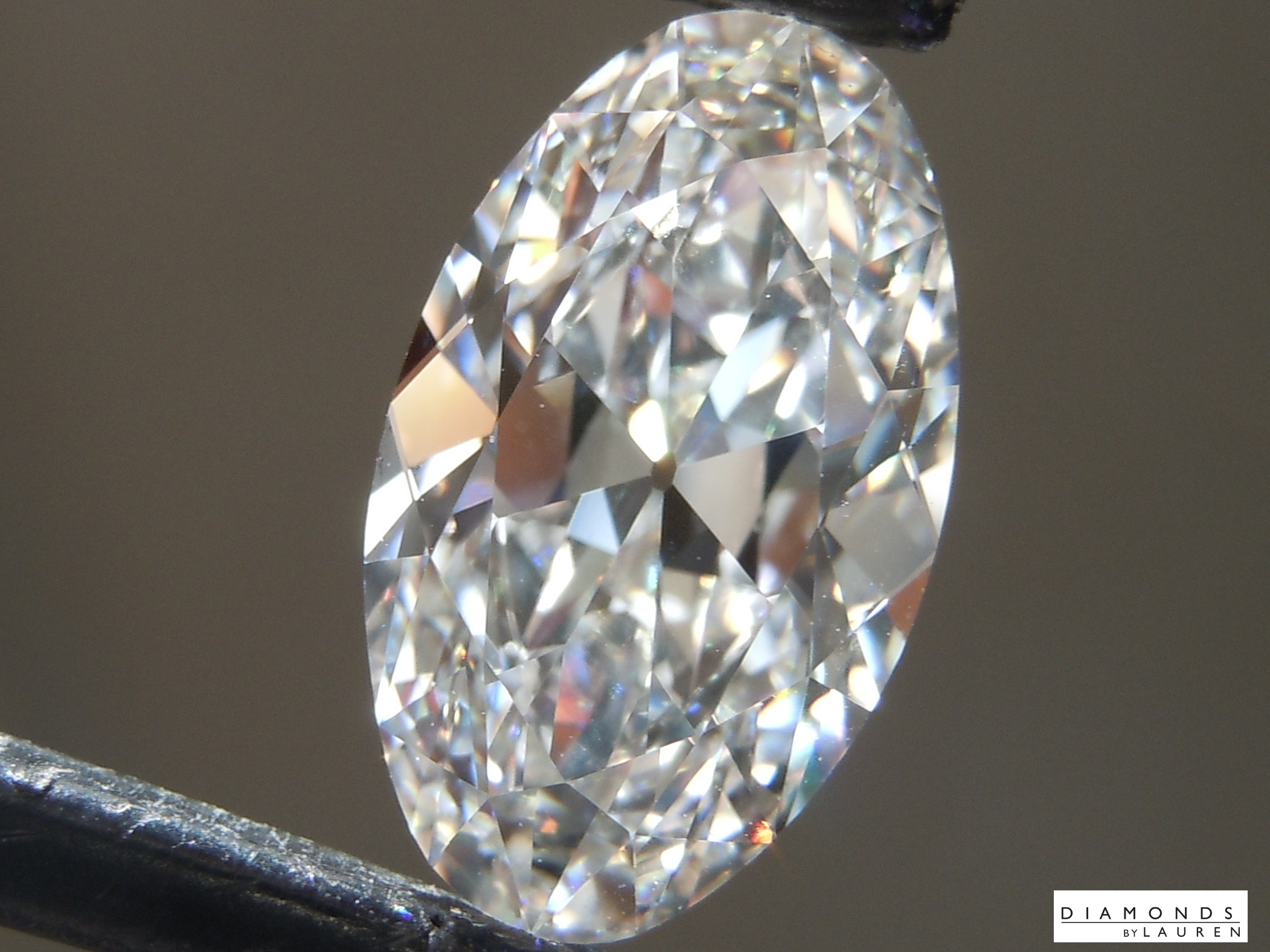 lab colorless diamond