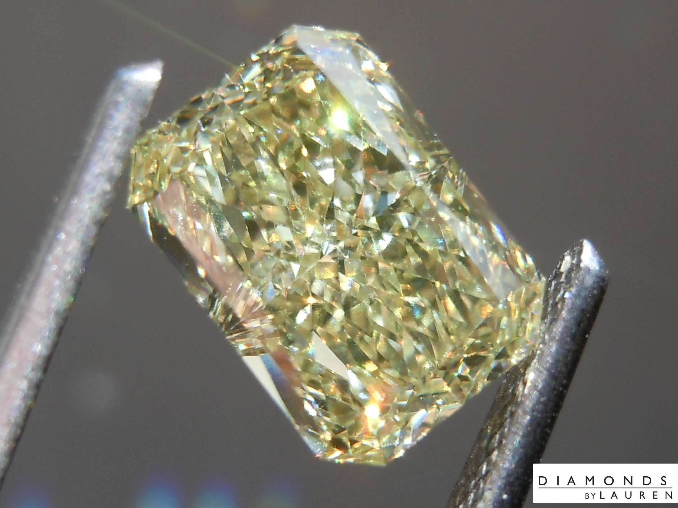 lab yellow diamond