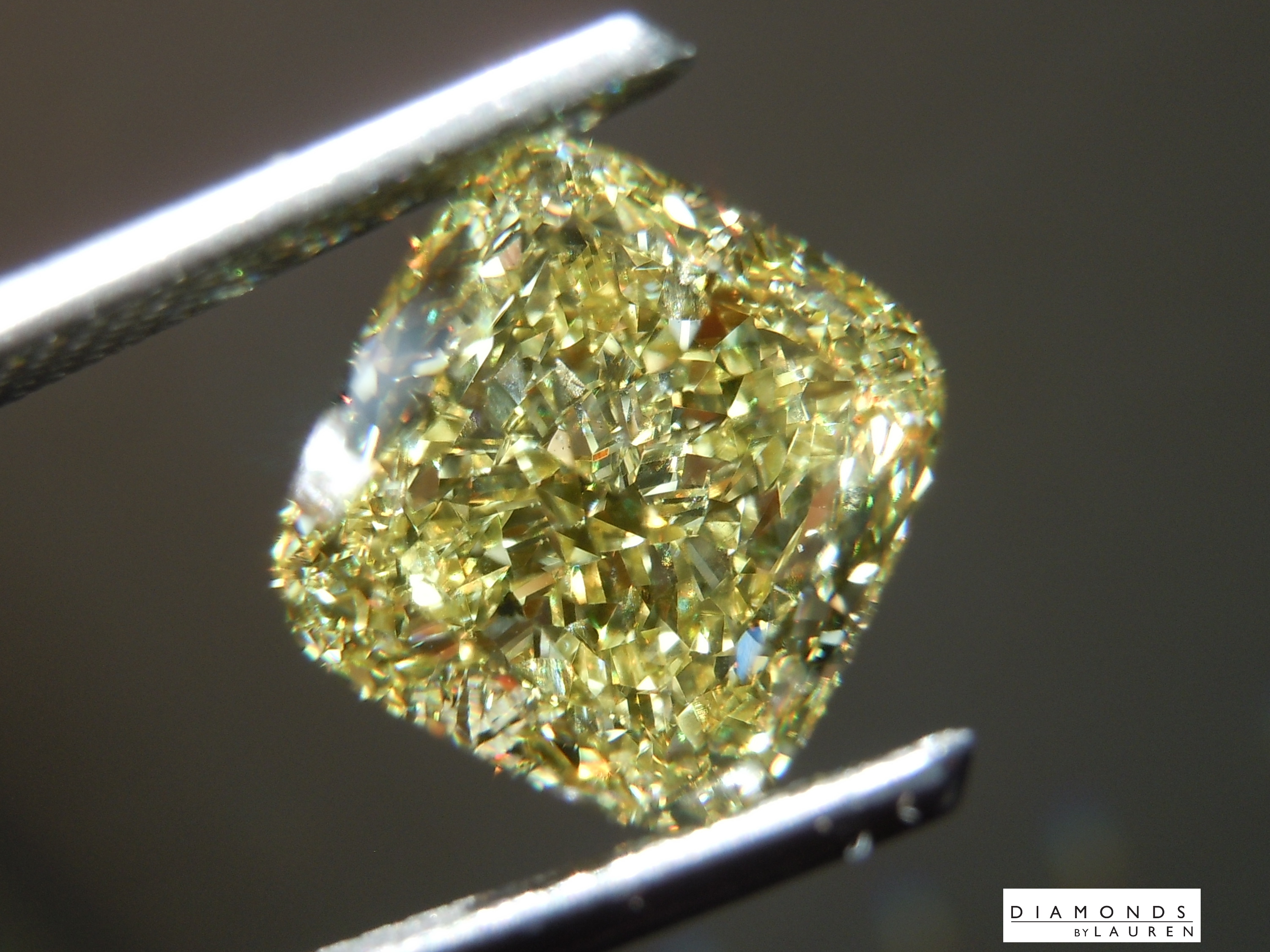 lab yellow diamond
