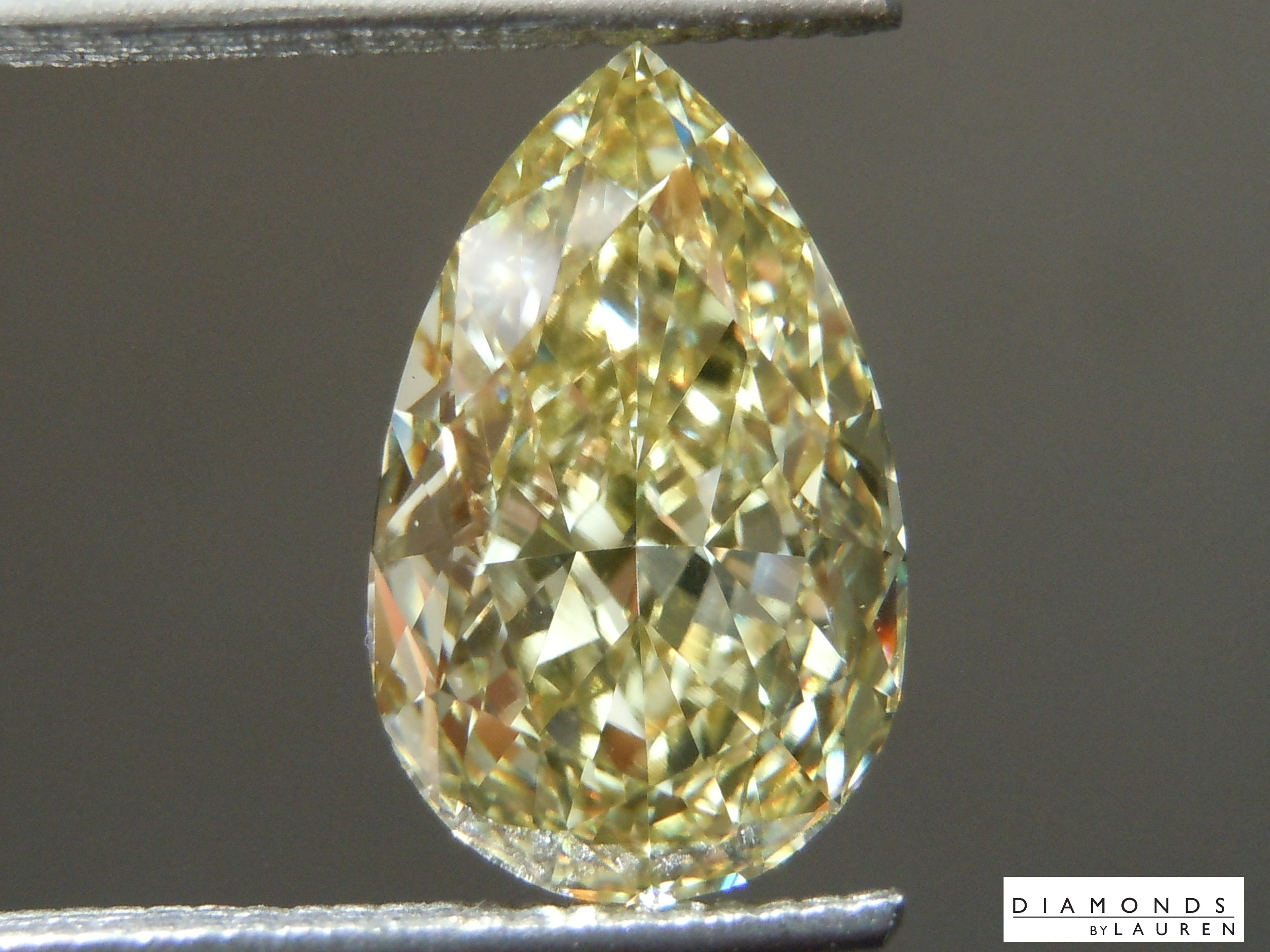 yellow diamond