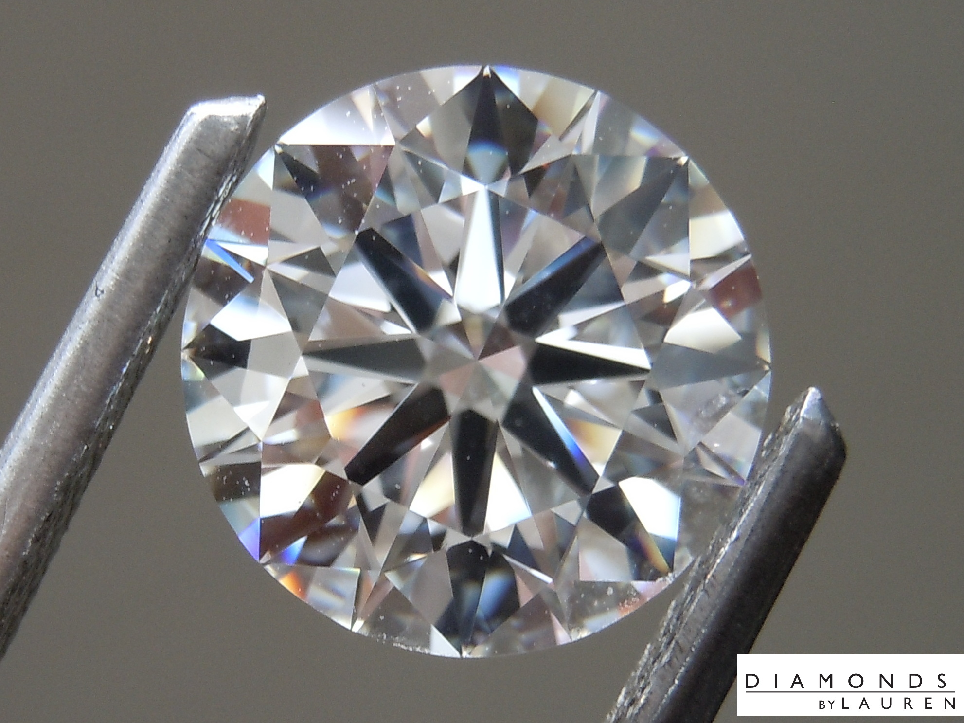 colorless diamond