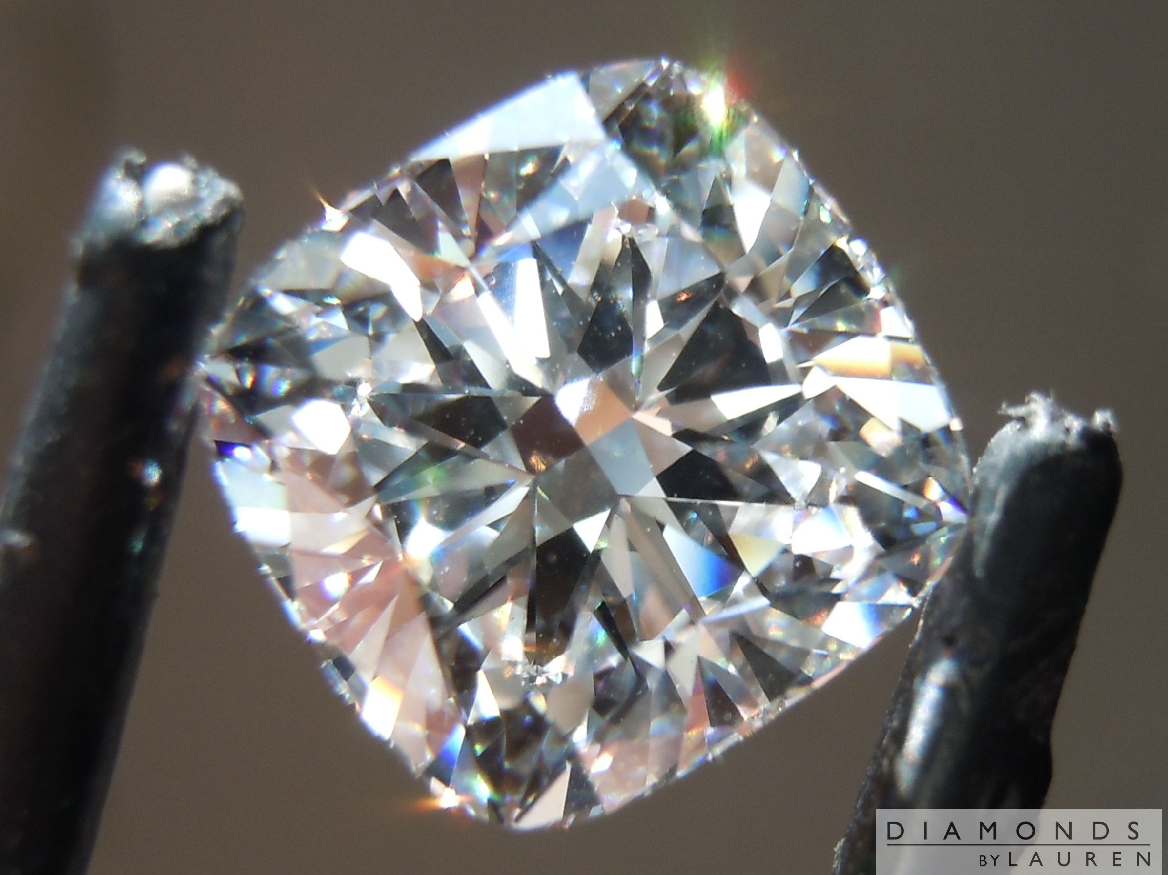 3.53ct E VS1 Cushion Cut Lab Grown Diamond R11209